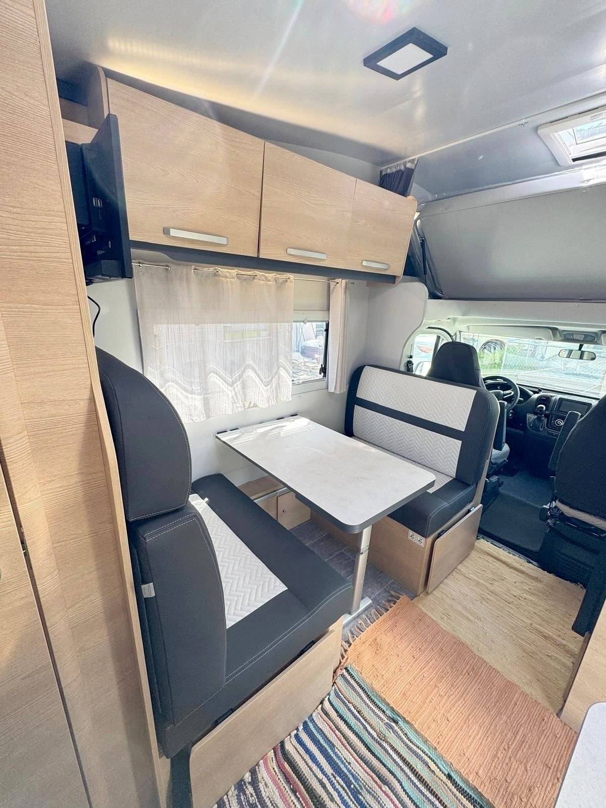 Comedor Citroën 2.2 hdi plus 140hp - Yescapa