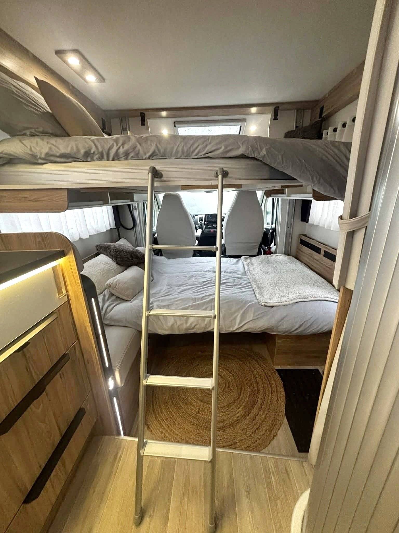 Bavaria BAVARIA T696D