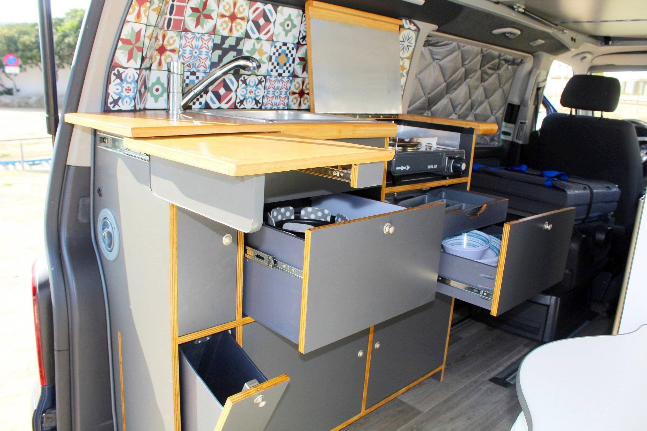 Volkswagen Multivan SIN RUMBOVAN