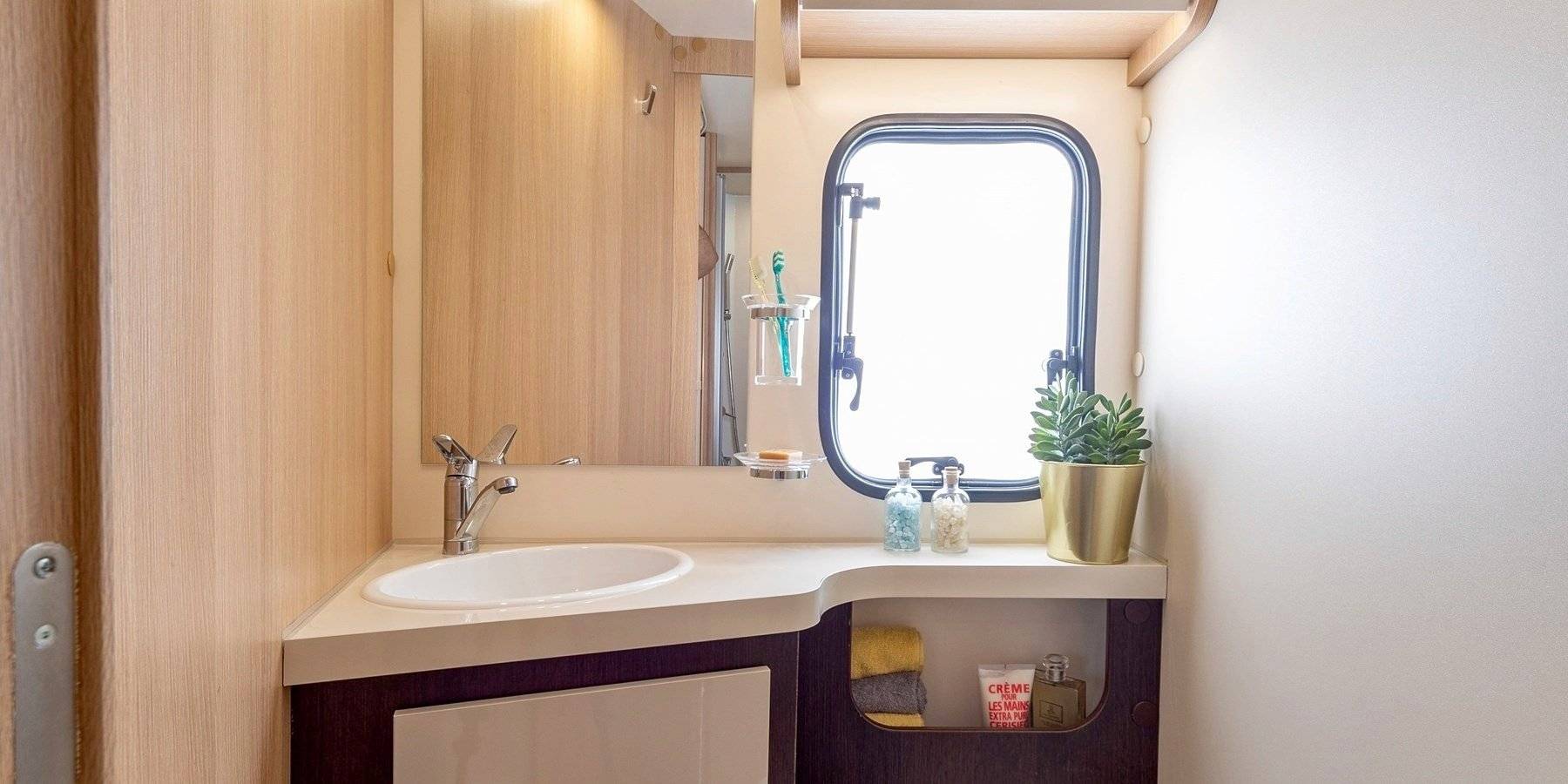 Mclouis Mc louis MC4 281