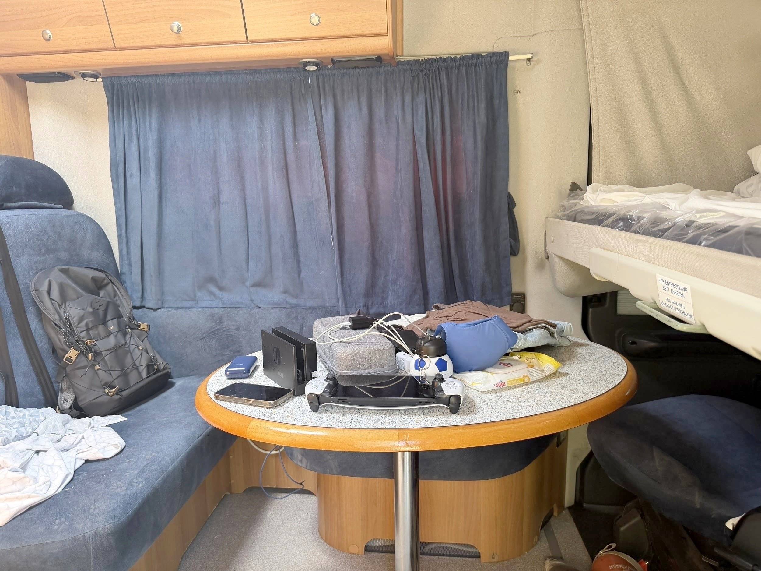 Comedor Fiat Ducato 2.5 TDI - Yescapa