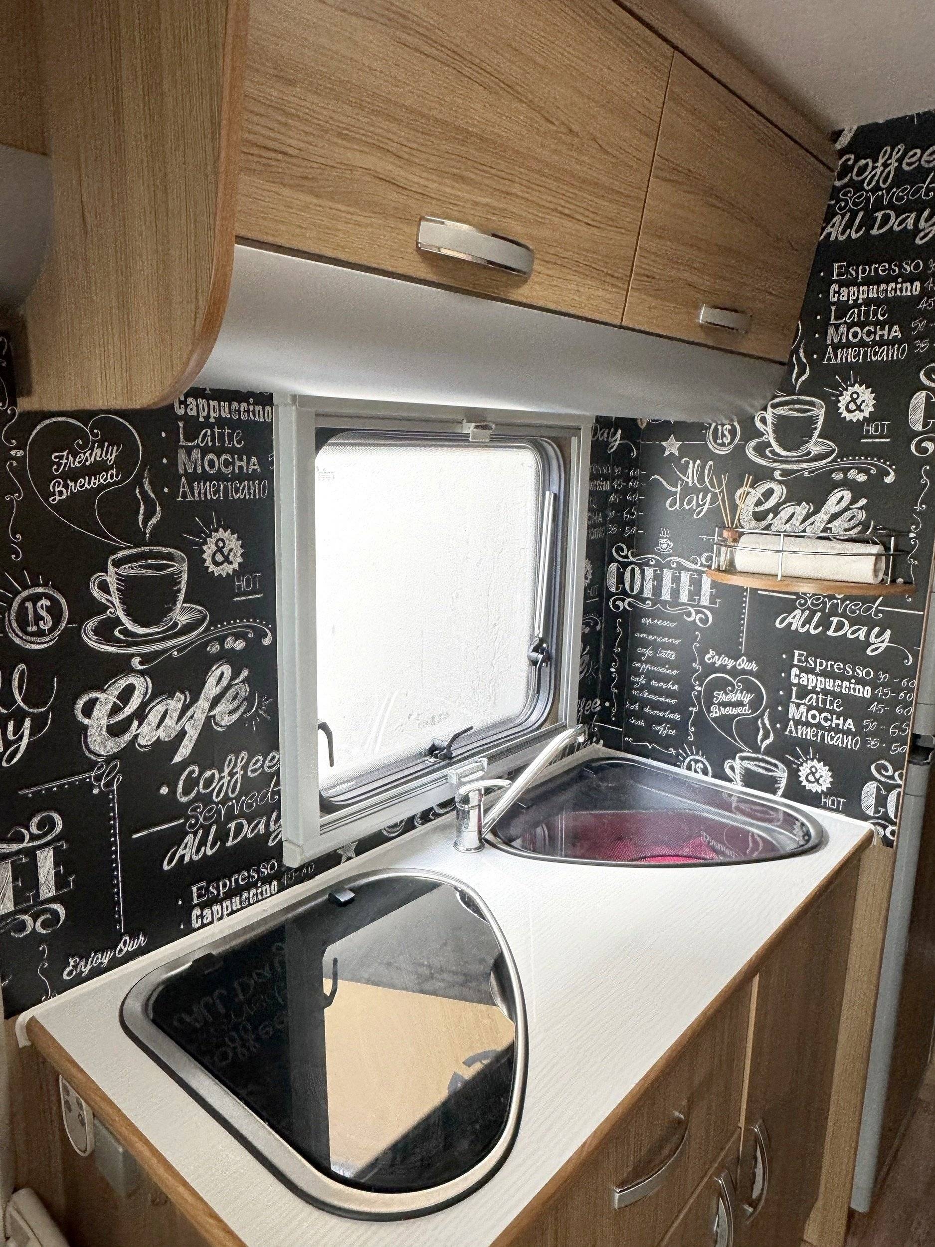 Elnagh Transit 2,4 l TDCi 140 ch.