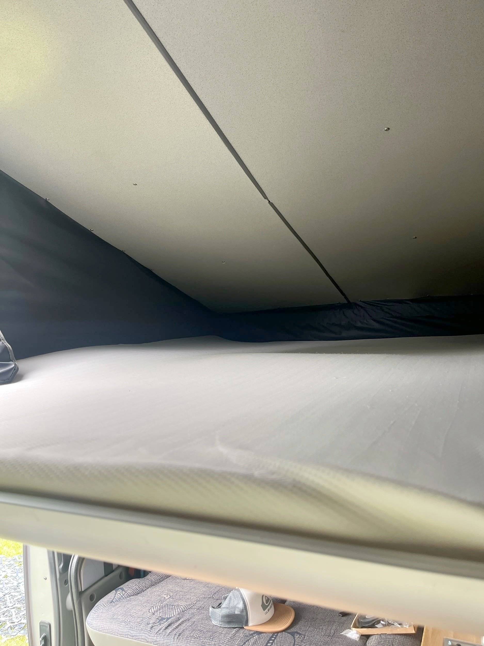 Dormidas Renault Trafic 1.9 100ch - Yescapa