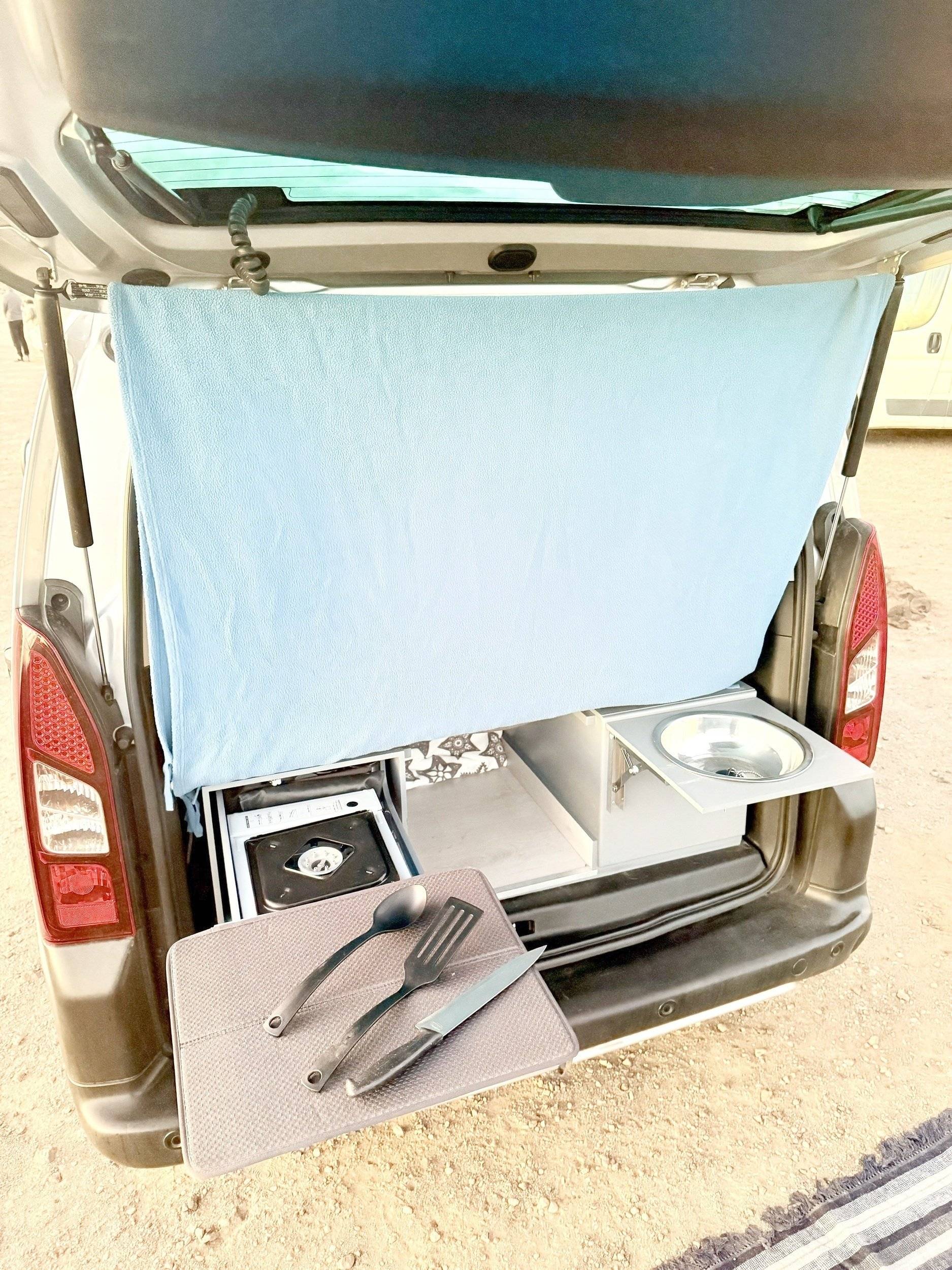 Car Caravane Peugeot Partner Tepee