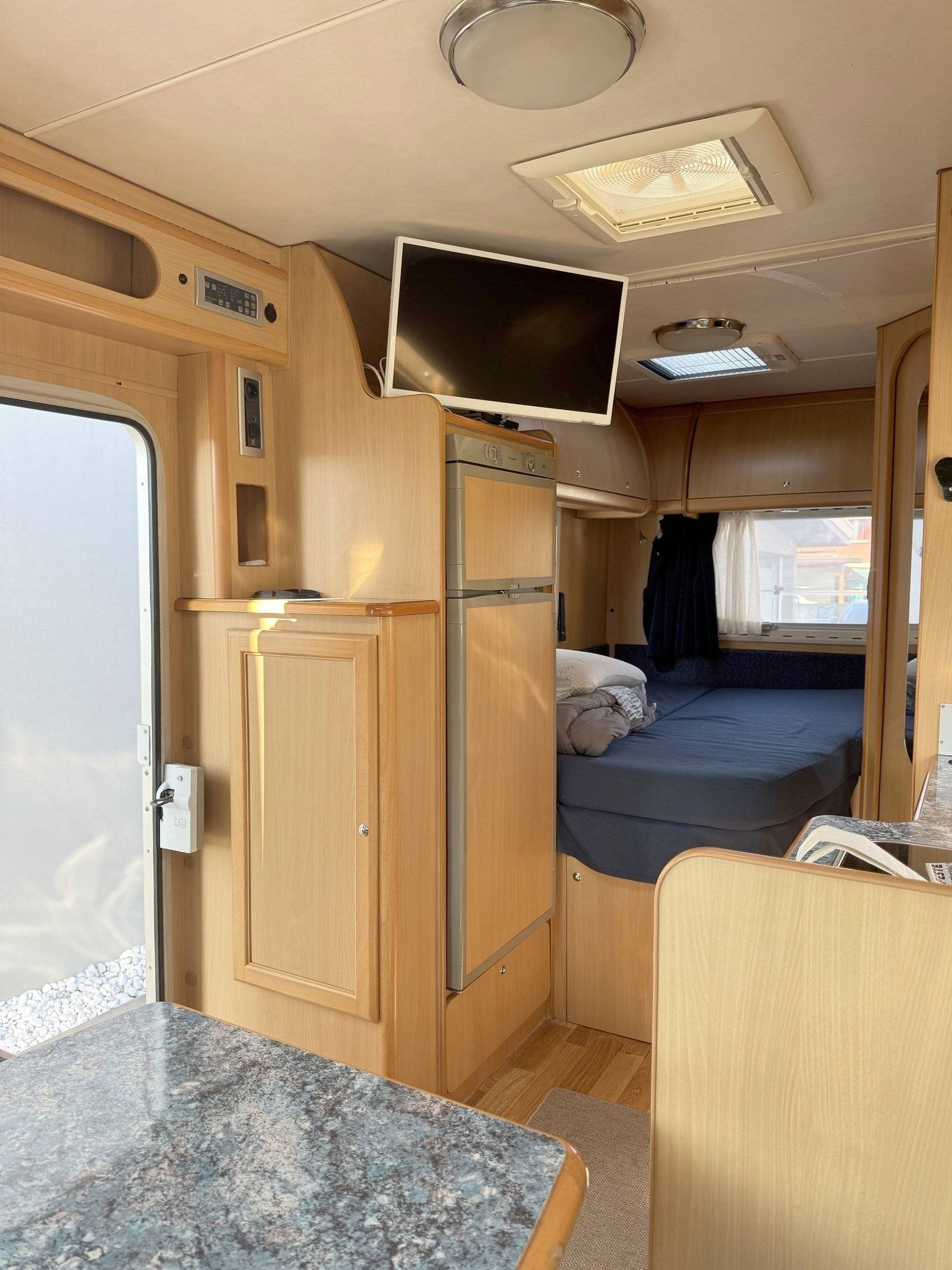 Plazas en cama Renault Master 2,5 l dCi 120 ch. - Yescapa