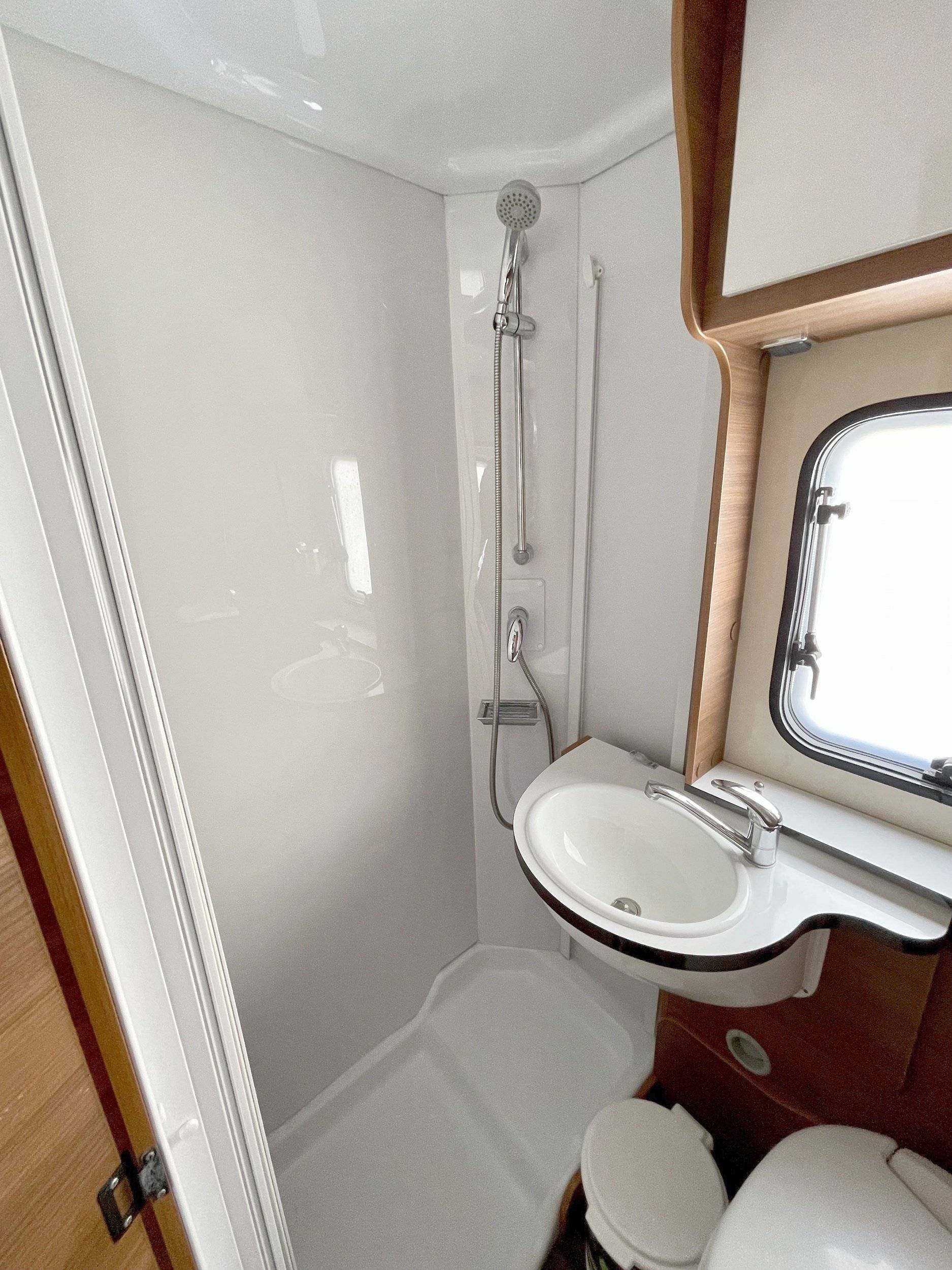 Elnagh Elnagh  Baron