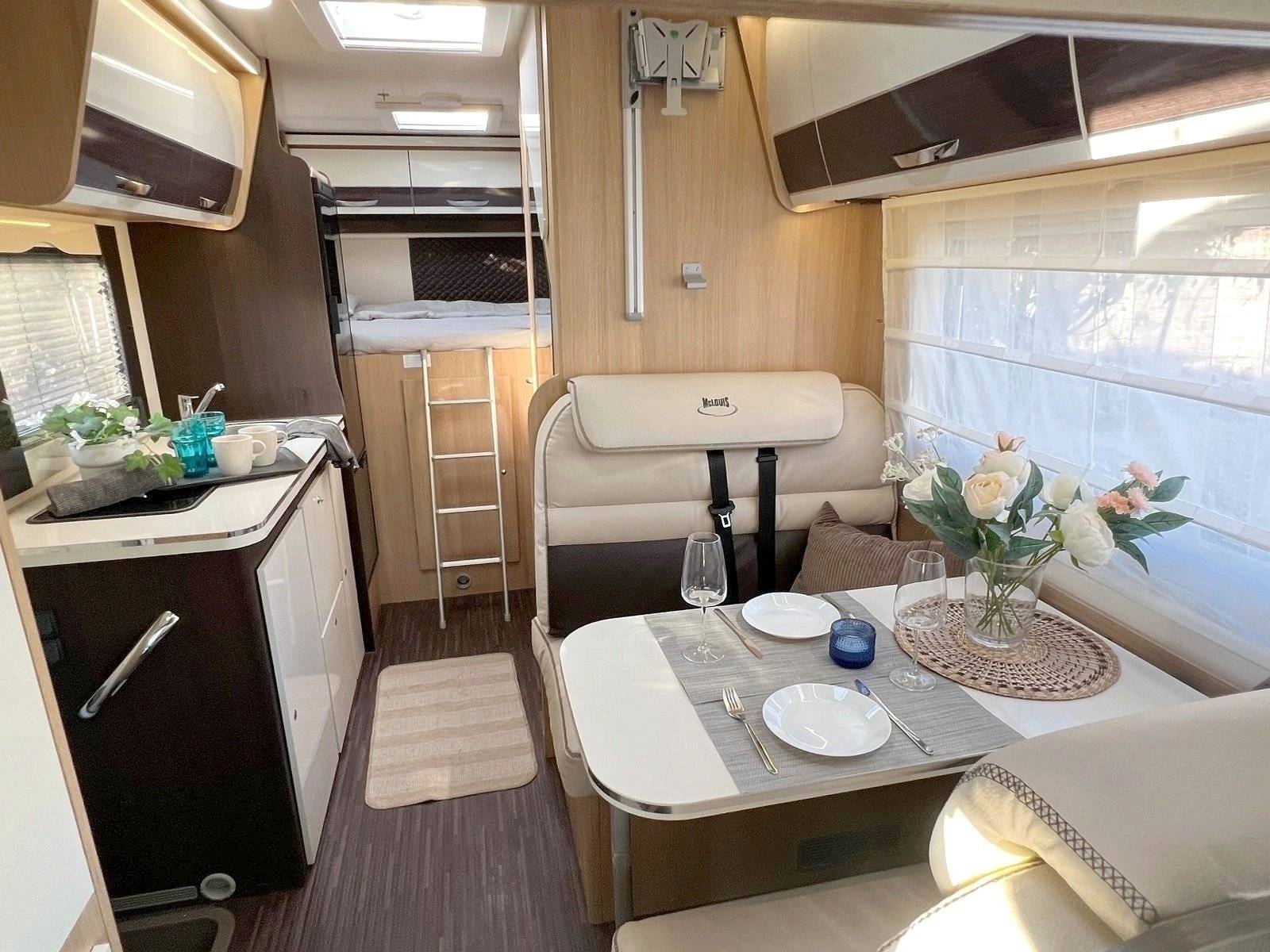 Mclouis McLouis Glamys