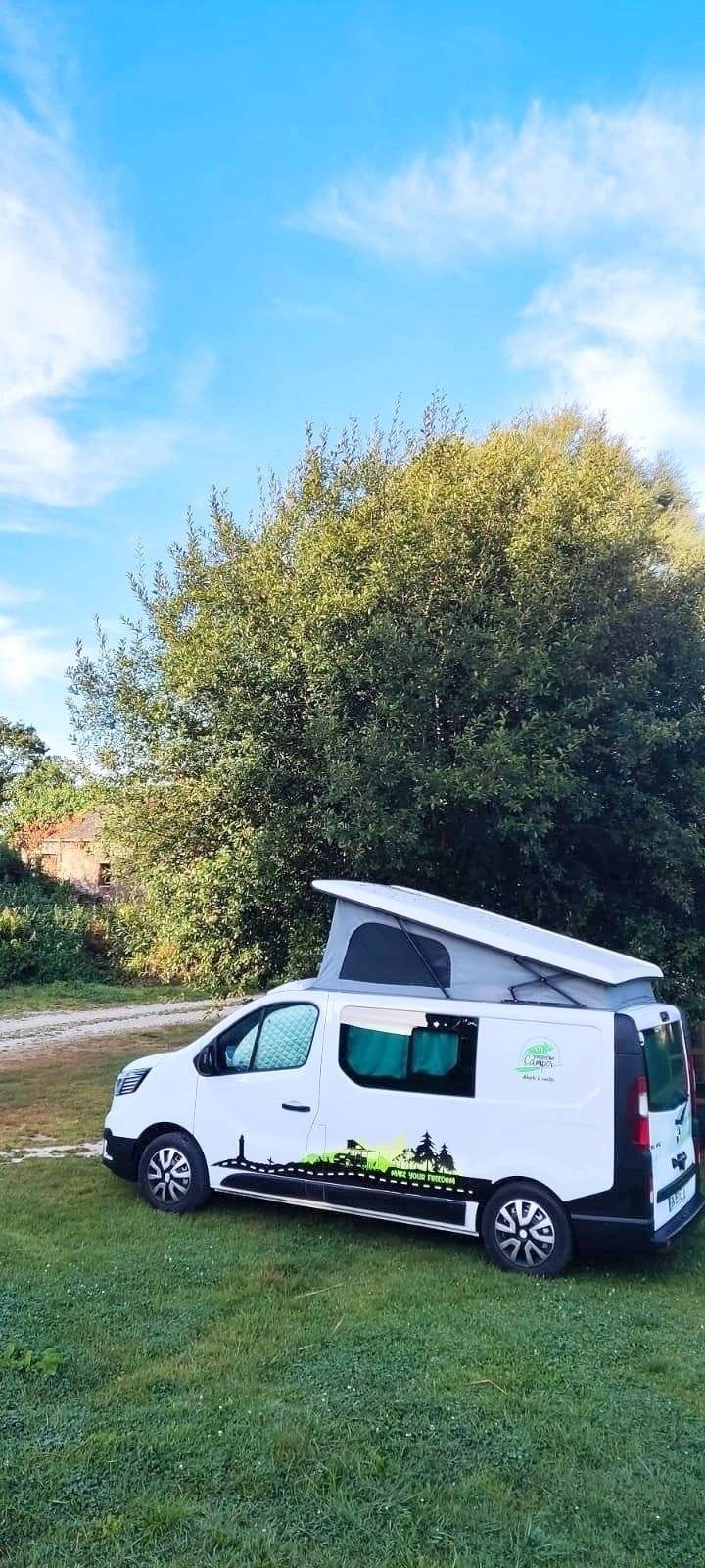 Van Mania SOUTH WEST By freedom camper