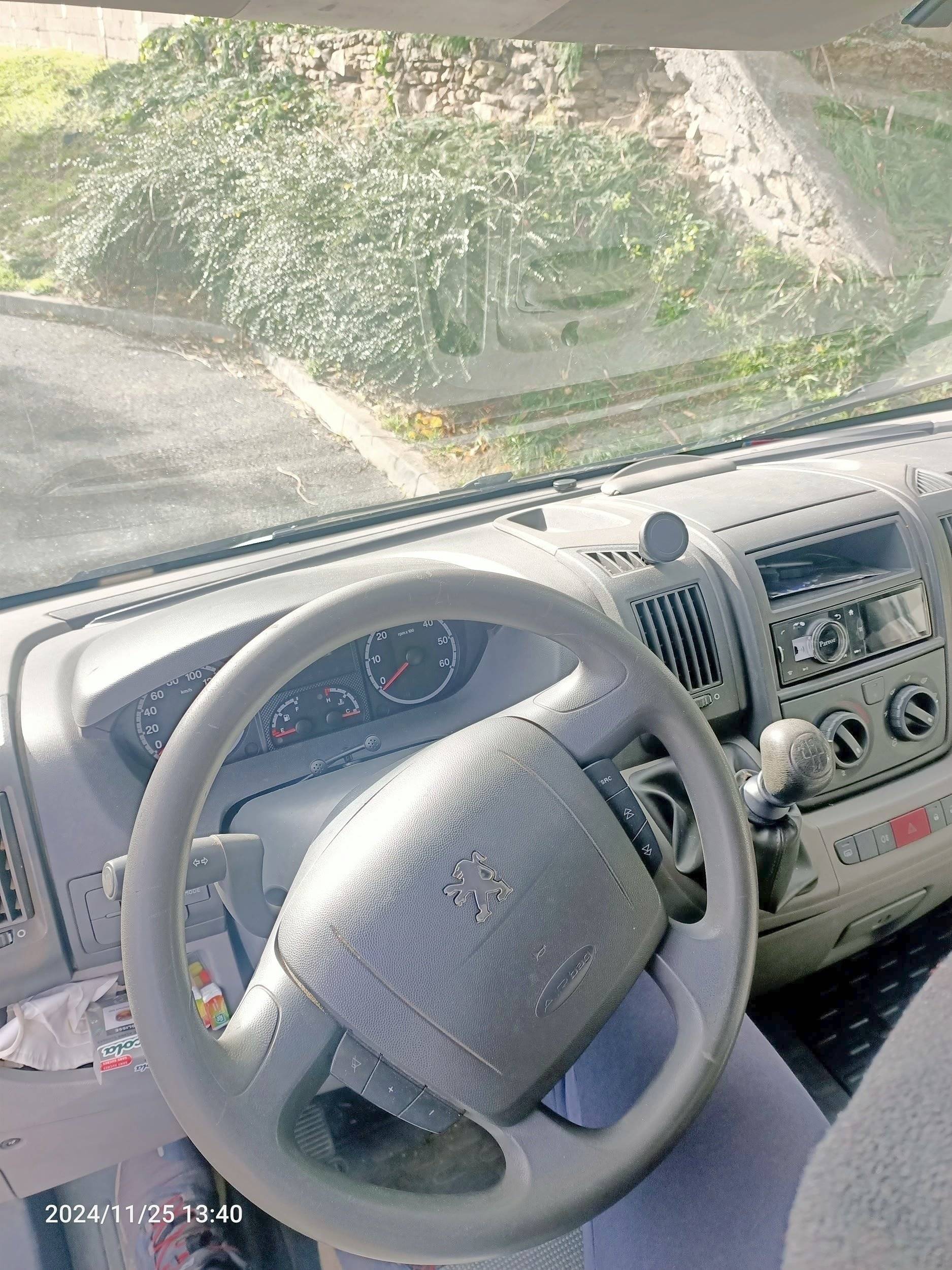 Peugeot Boxer2,2 100ch HDI