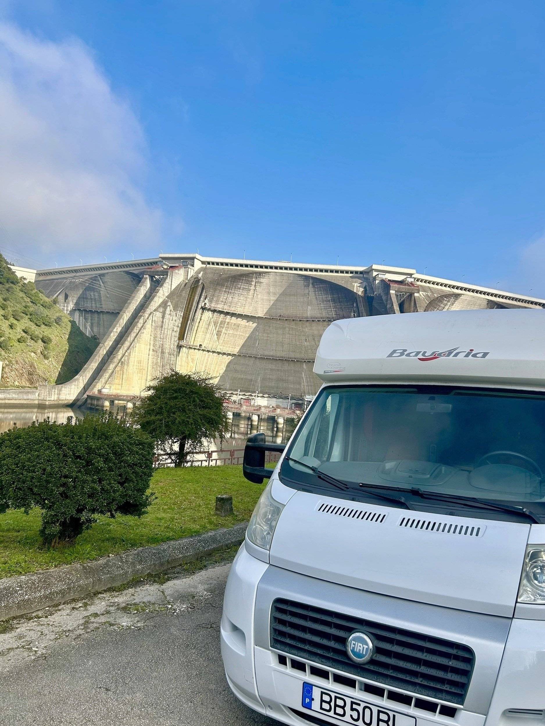 Voorkant 3/4 Fiat Ducato 2,3 130 ch - Yescapa