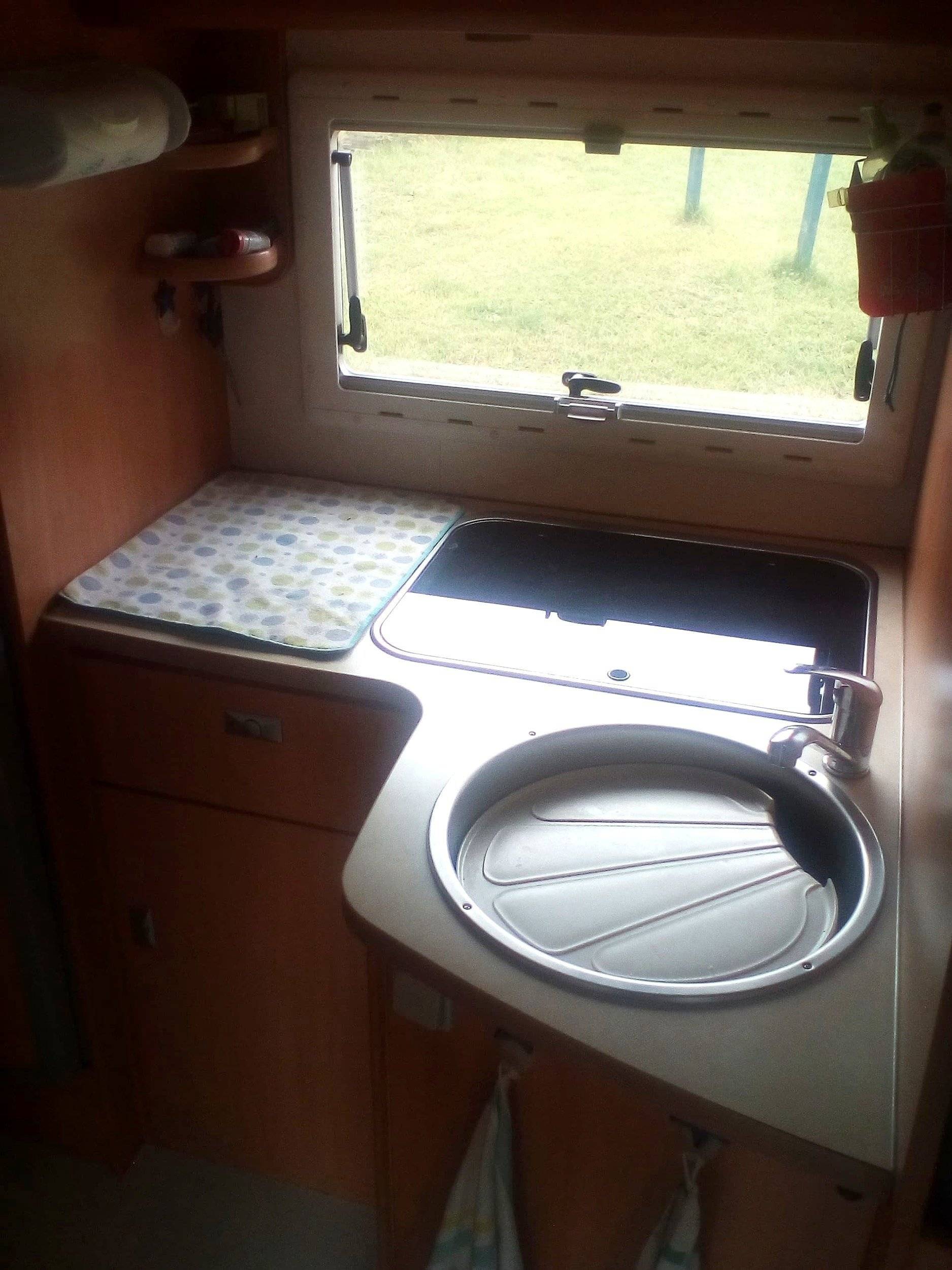 Challenger Transit 2,4 l 140 ch