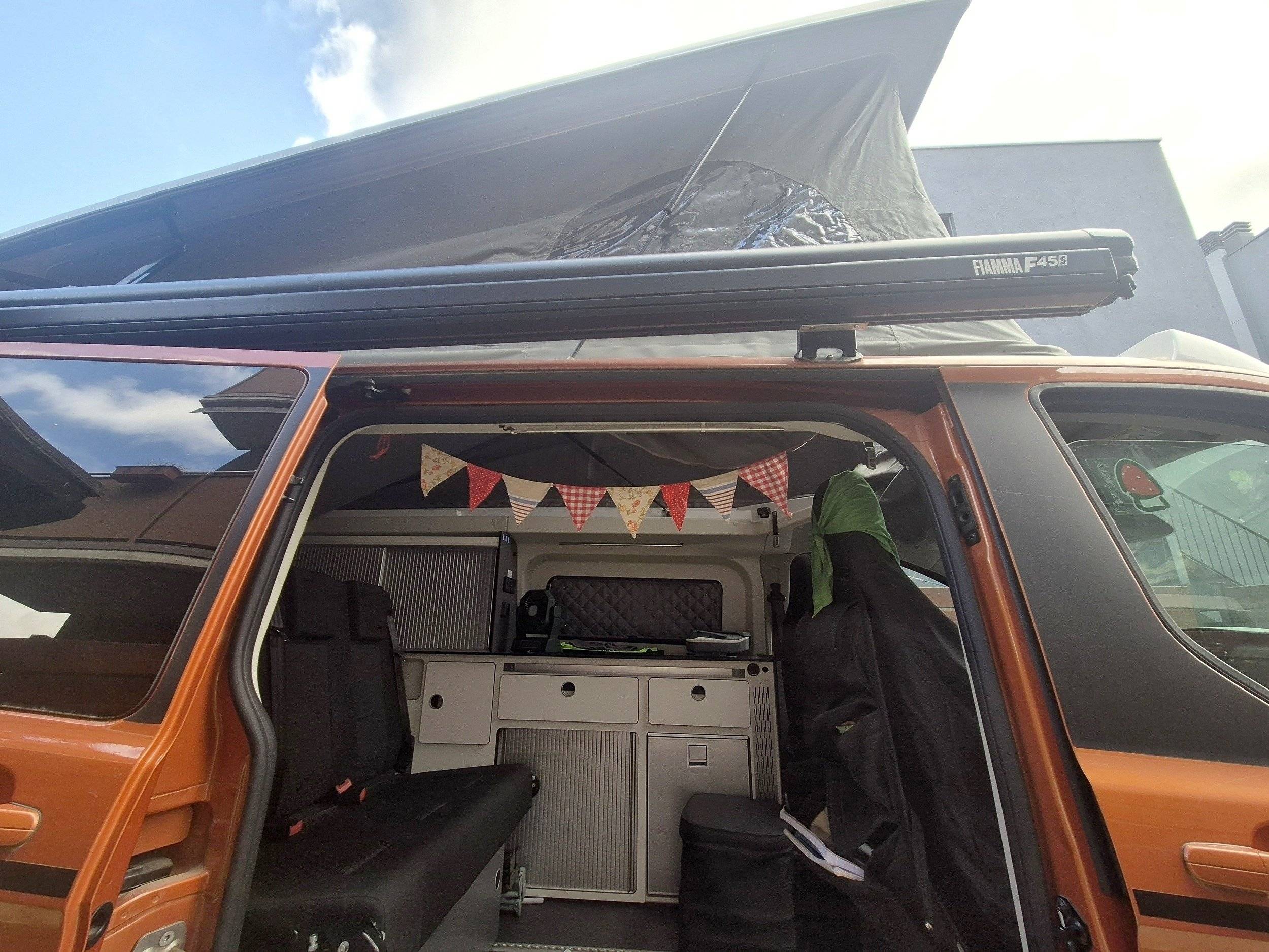 custom TRANSIT CUSTOM