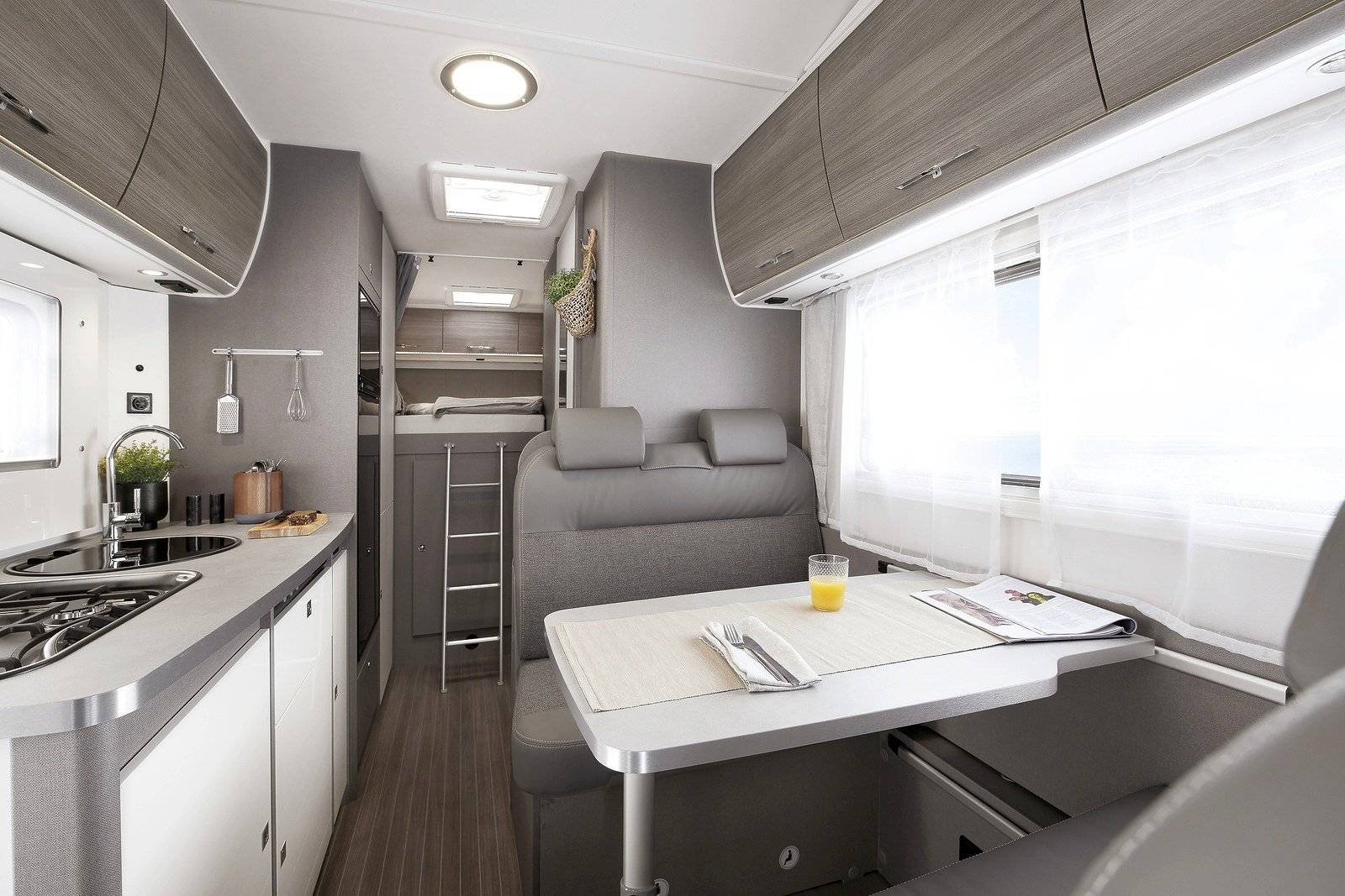 Outro BC Vista Plus 4 Auto Base BC Vista Plus 4 Auto Base - Yescapa