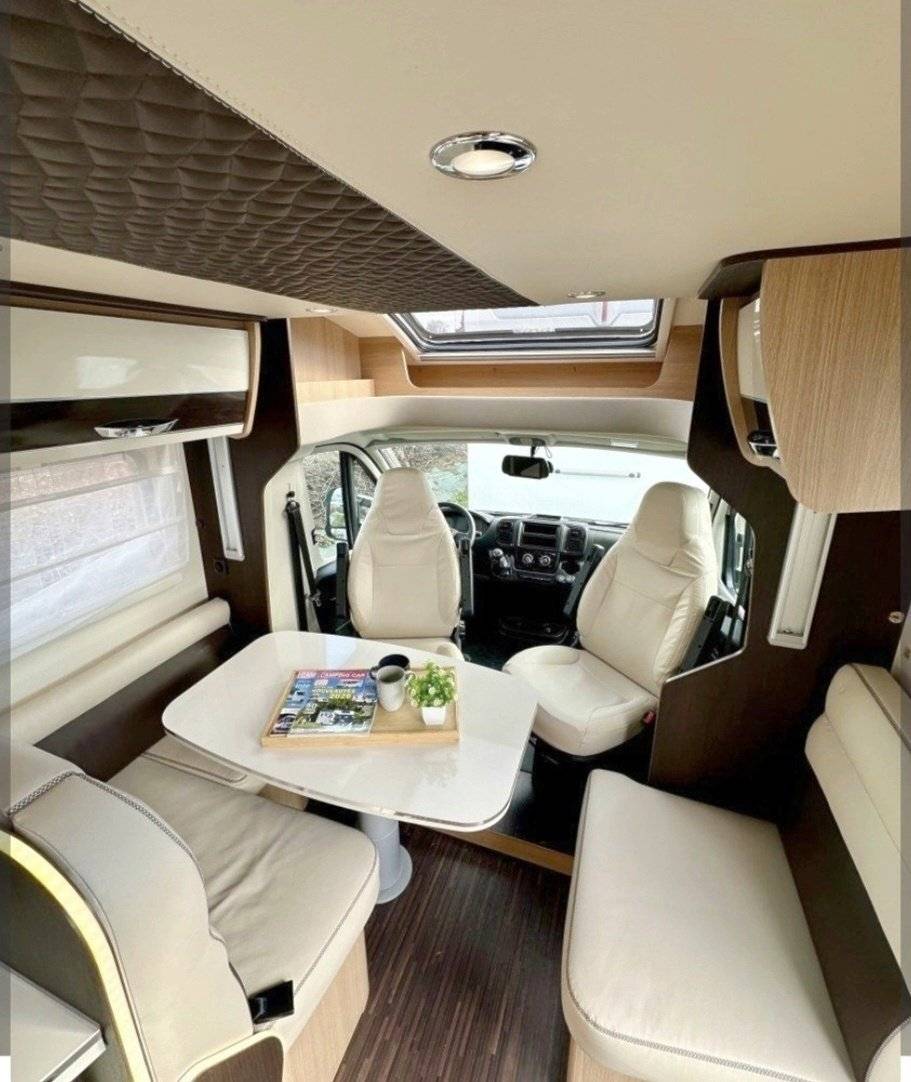 Dinette Fiat - Yescapa