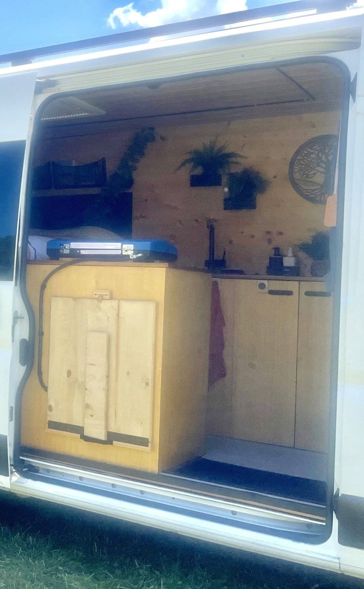 Ouest Caravaning Peugeot boxer