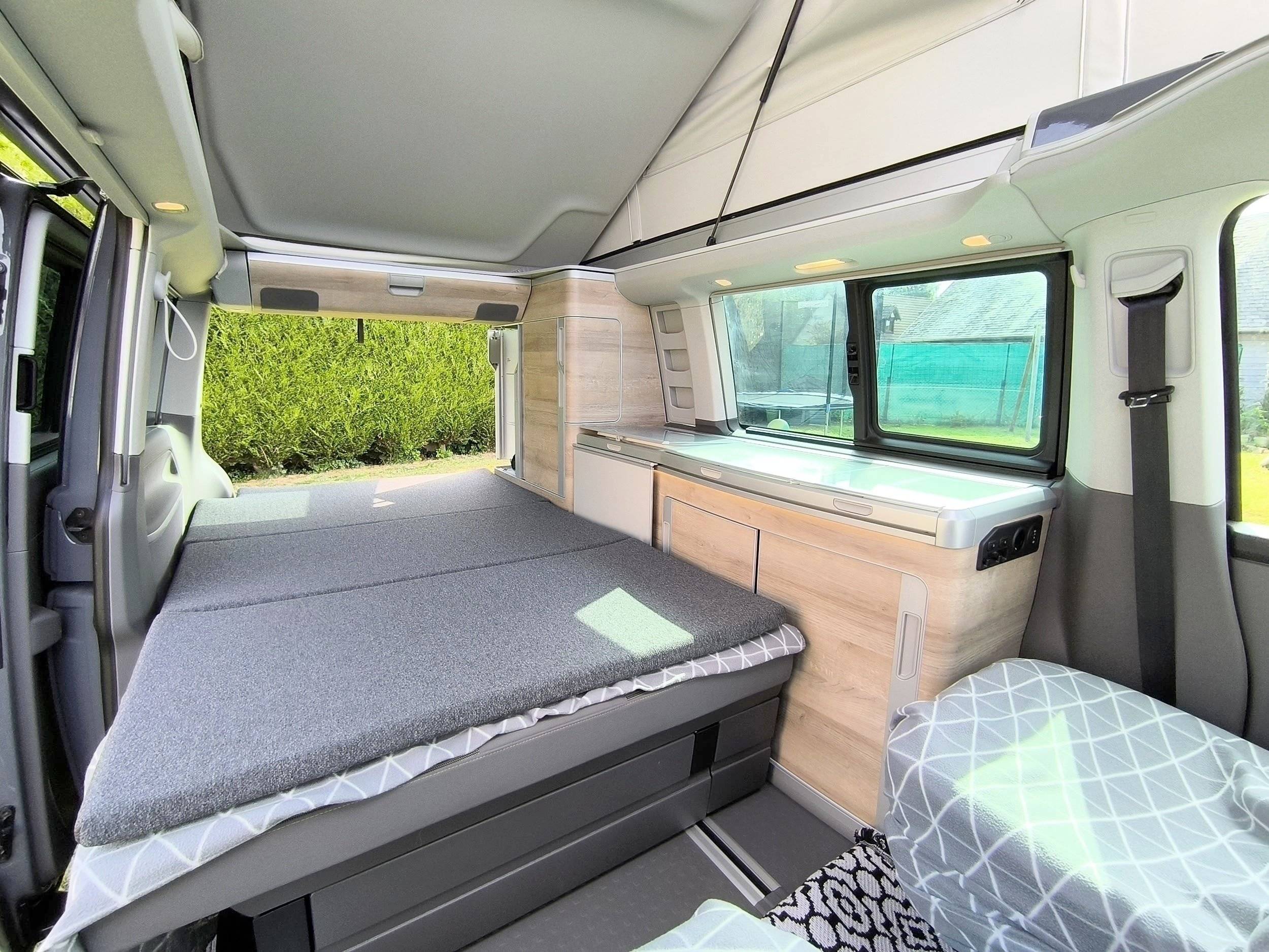 Volkswagen T6.1 California Edition