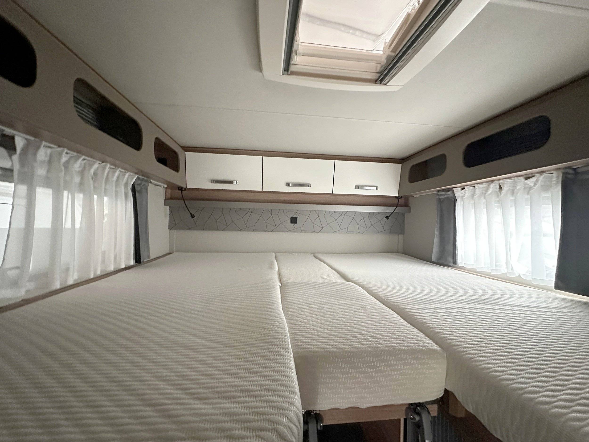 Couchages Ford - Yescapa