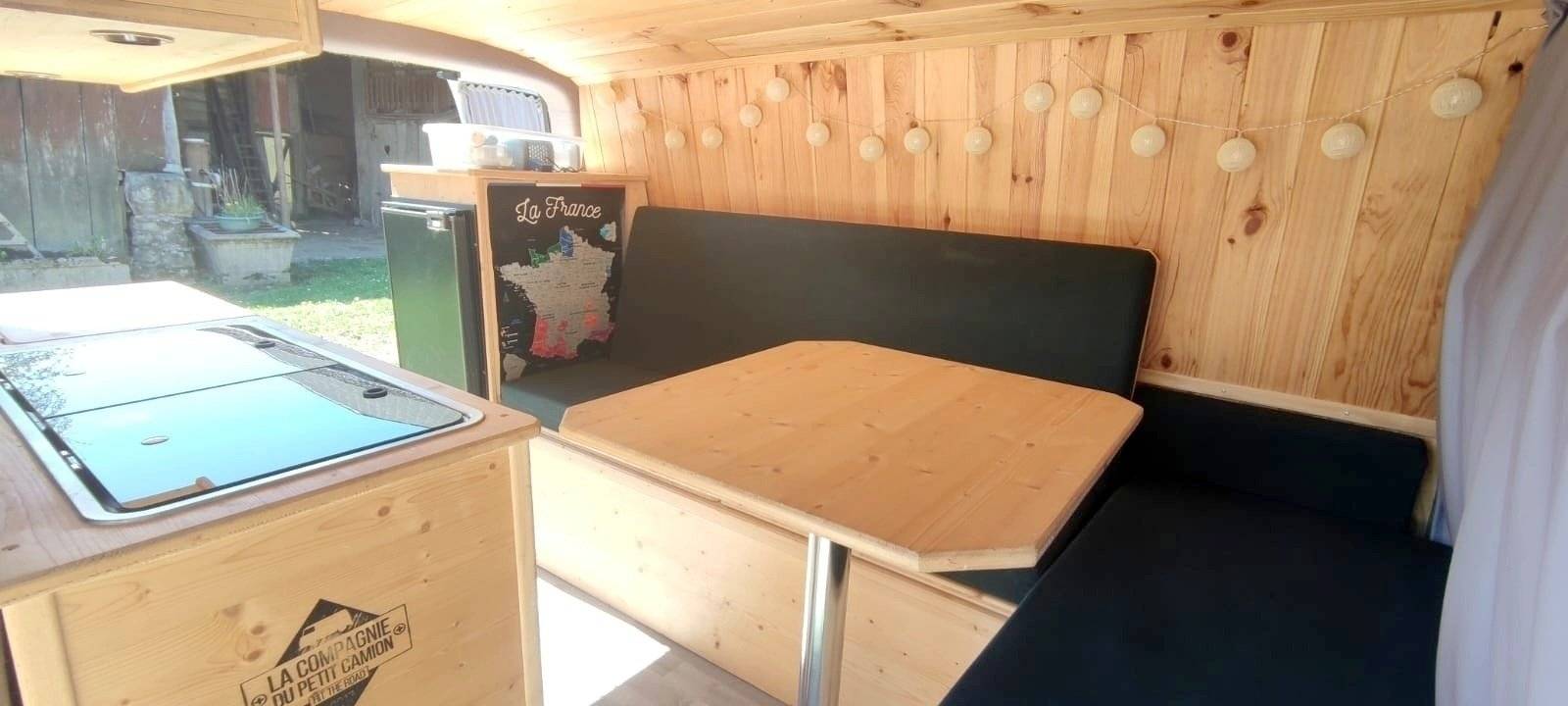 La compagnie du petit camion T5 2 l 140 ch