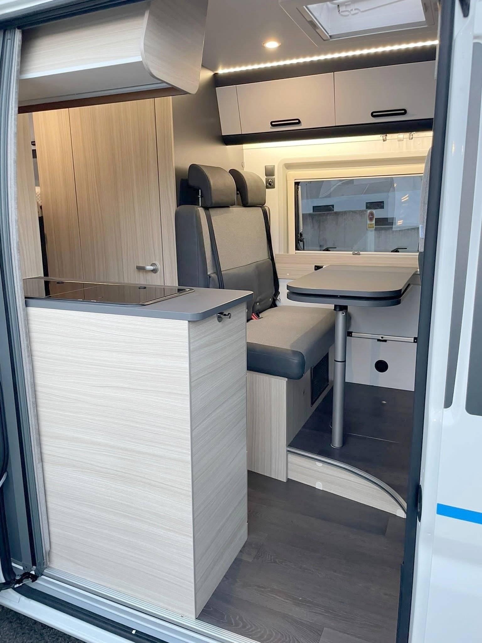 Sun Living V60 SP Family