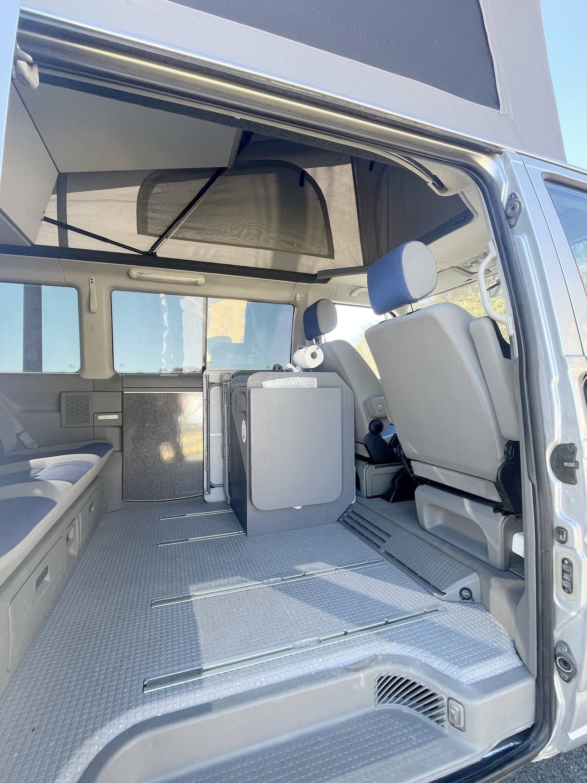 Cuina Volkswagen Transporter T4 Multivan - Yescapa