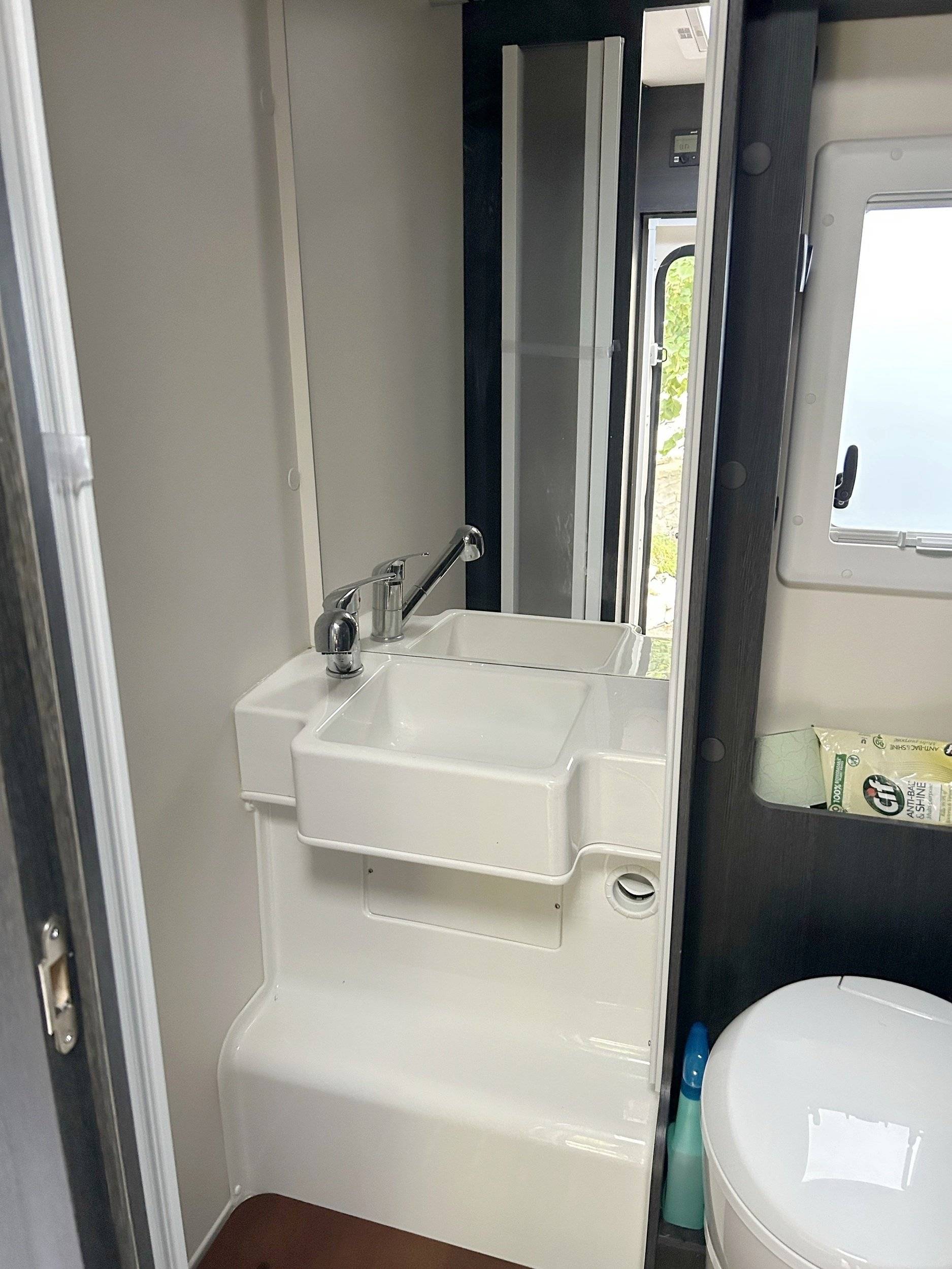 Ford Transit 2,0 l 170 ch