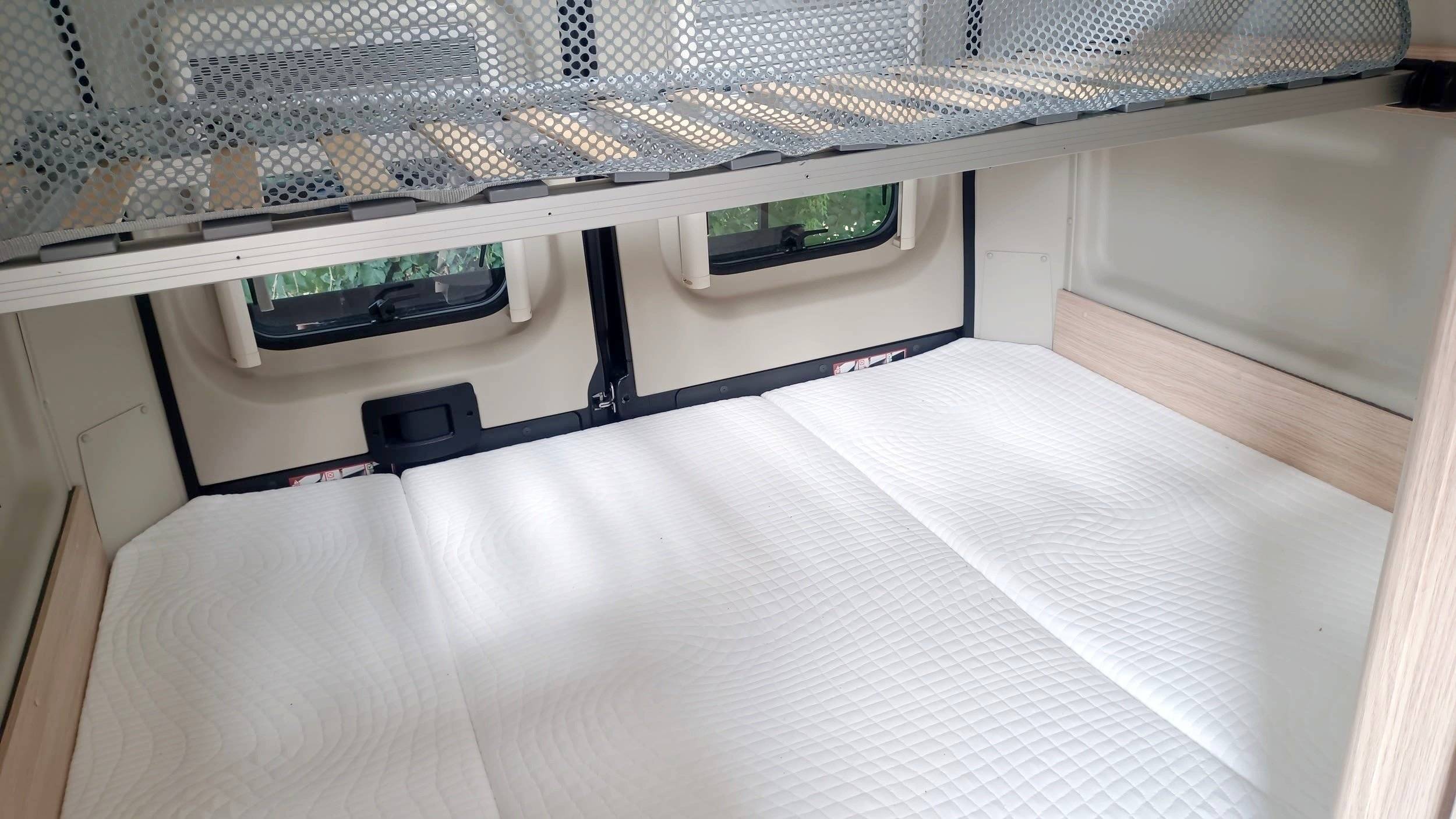 Couchages Fiat Ducato 2,3 l Multijet 130 ch. - Yescapa