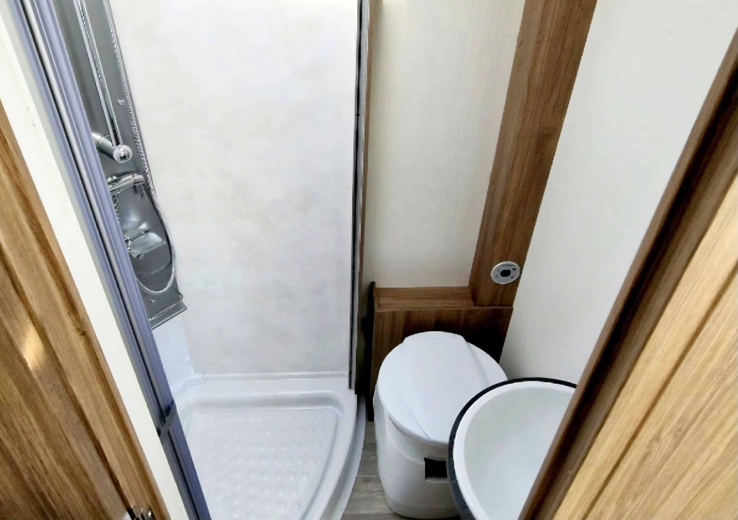 Pilote P 696 D Essentiel