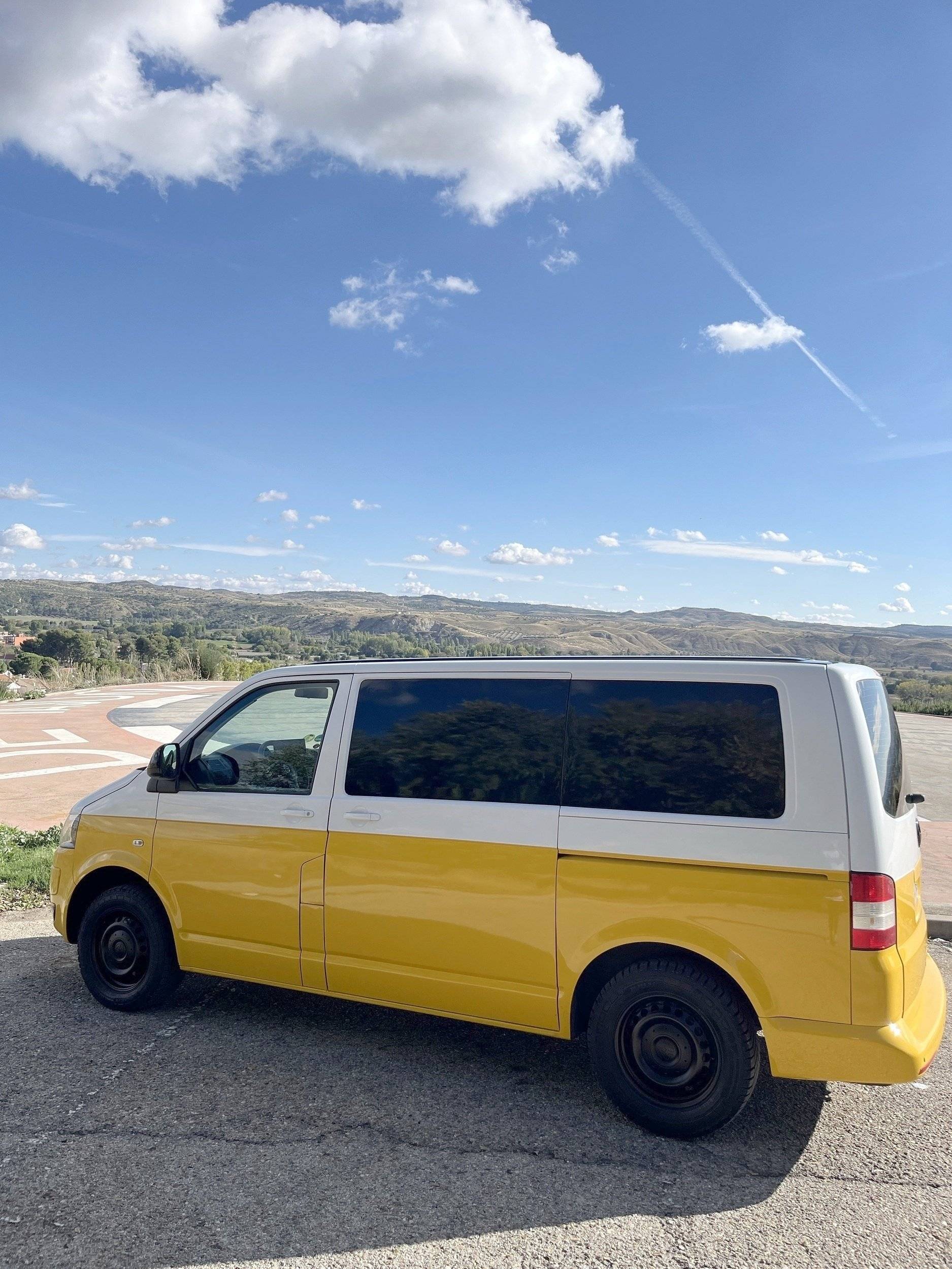 Volkswagen T5 2,0 l 102 ch