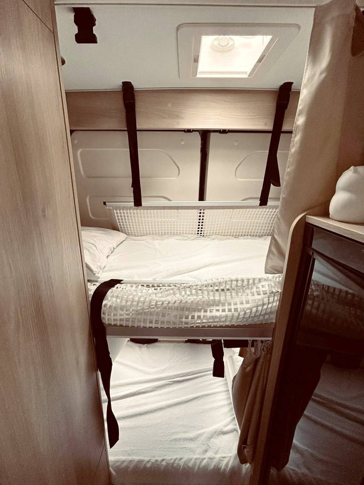 Campérêve Campérêve family van