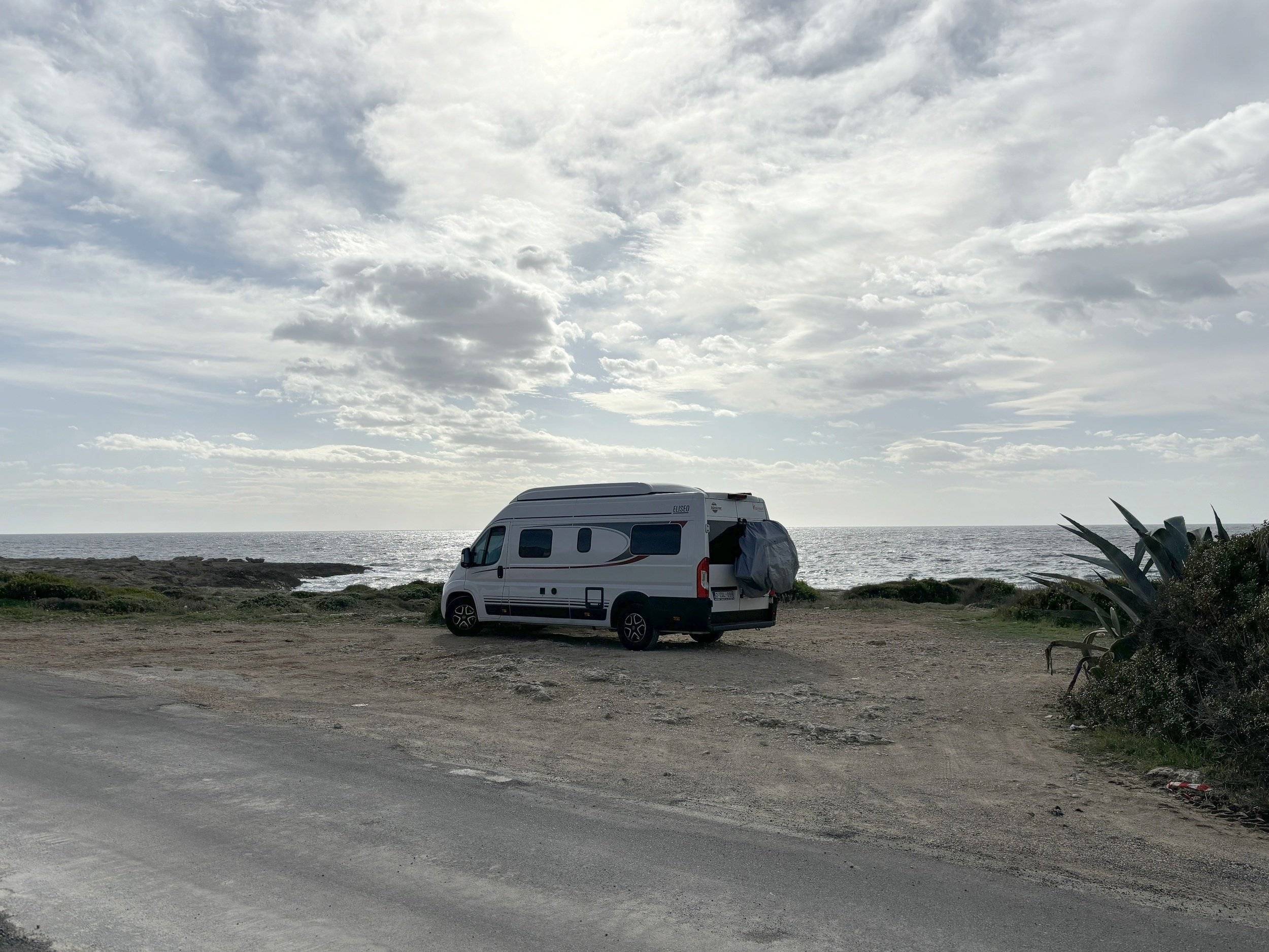 Bürstner ELISEO C642