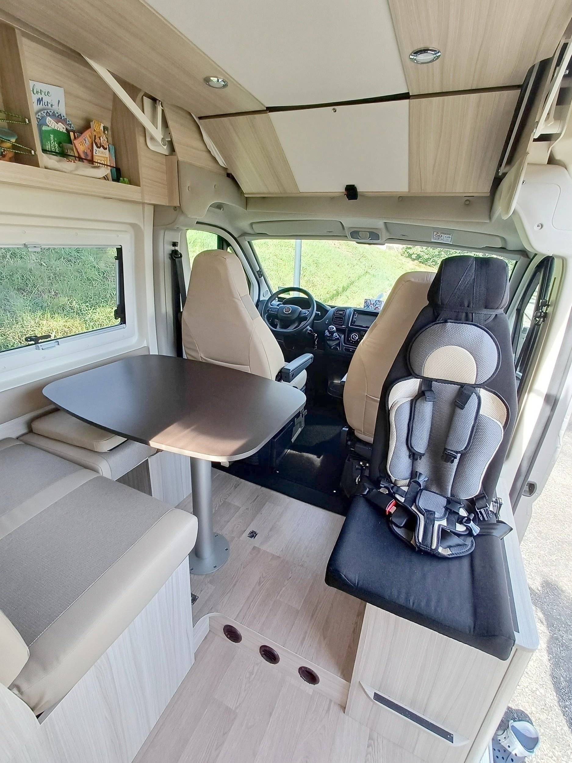 Comedor Fiat Ducatto - Yescapa