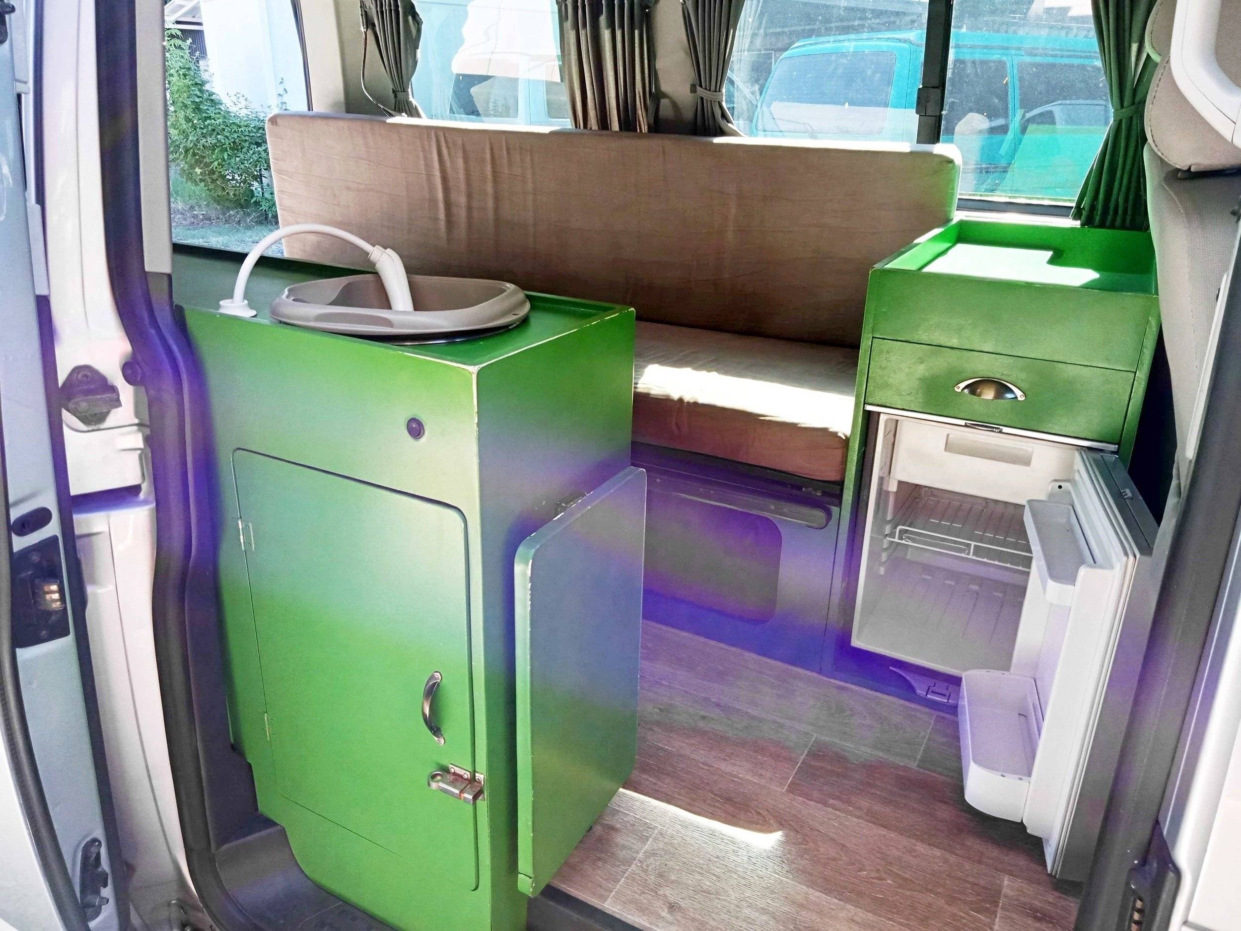 Run A Van Volkswagen Transporter T5