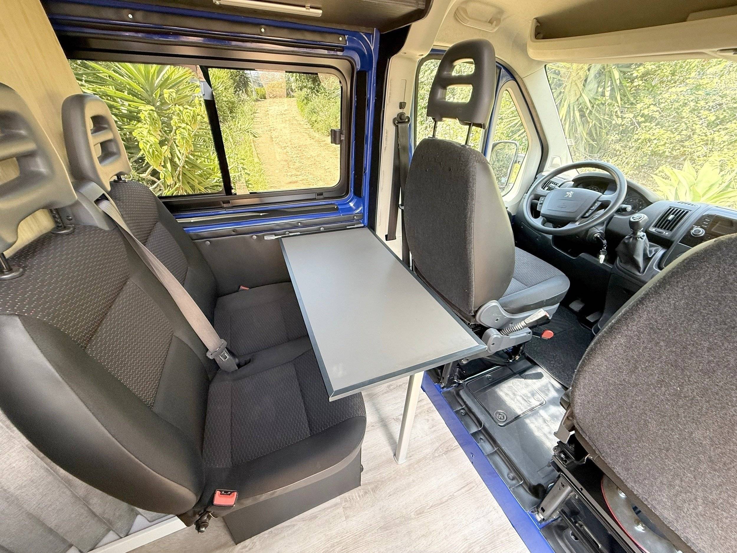 Peugeot Boxer 2,2 l 120 ch.