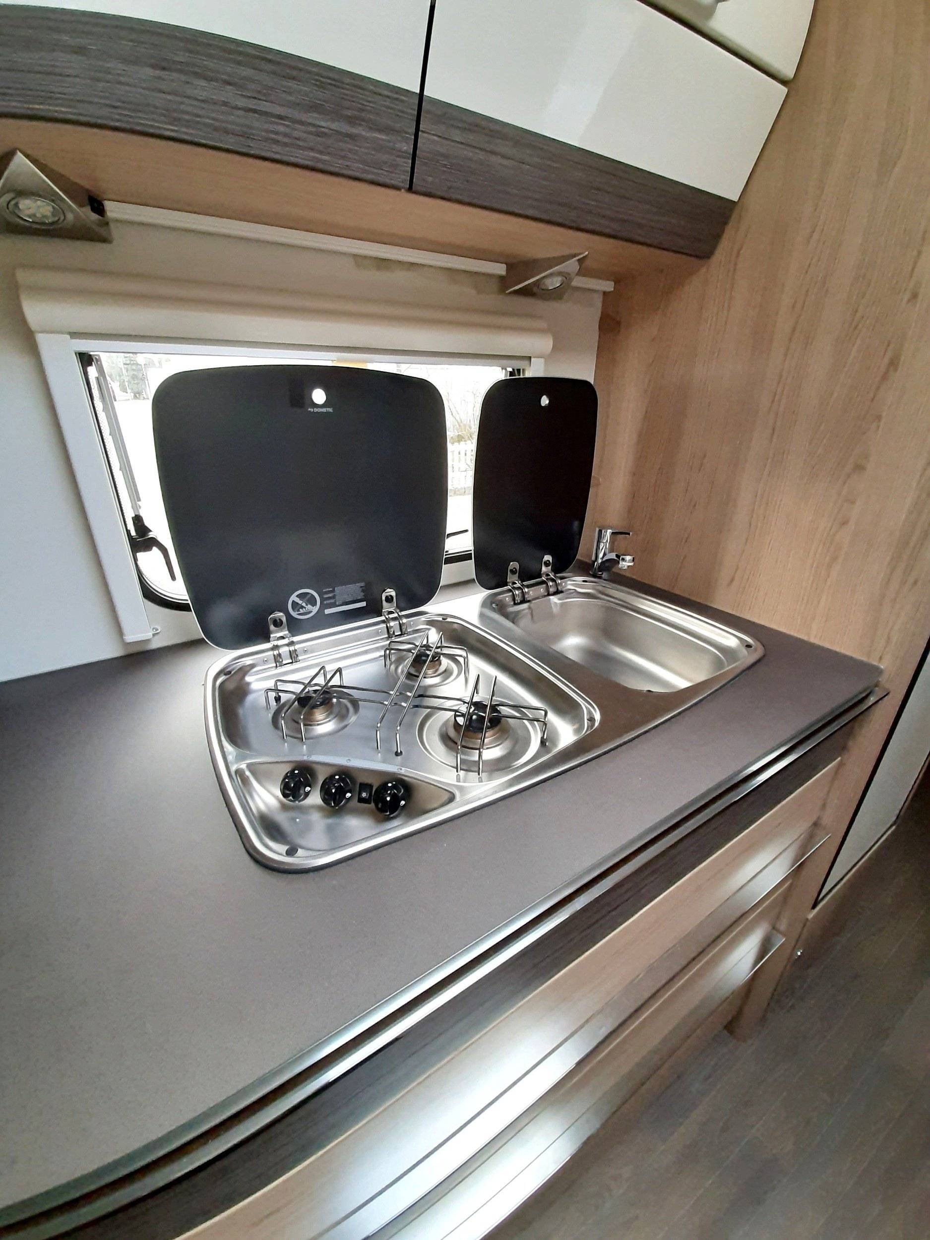 Área de jantar Keine - Yescapa