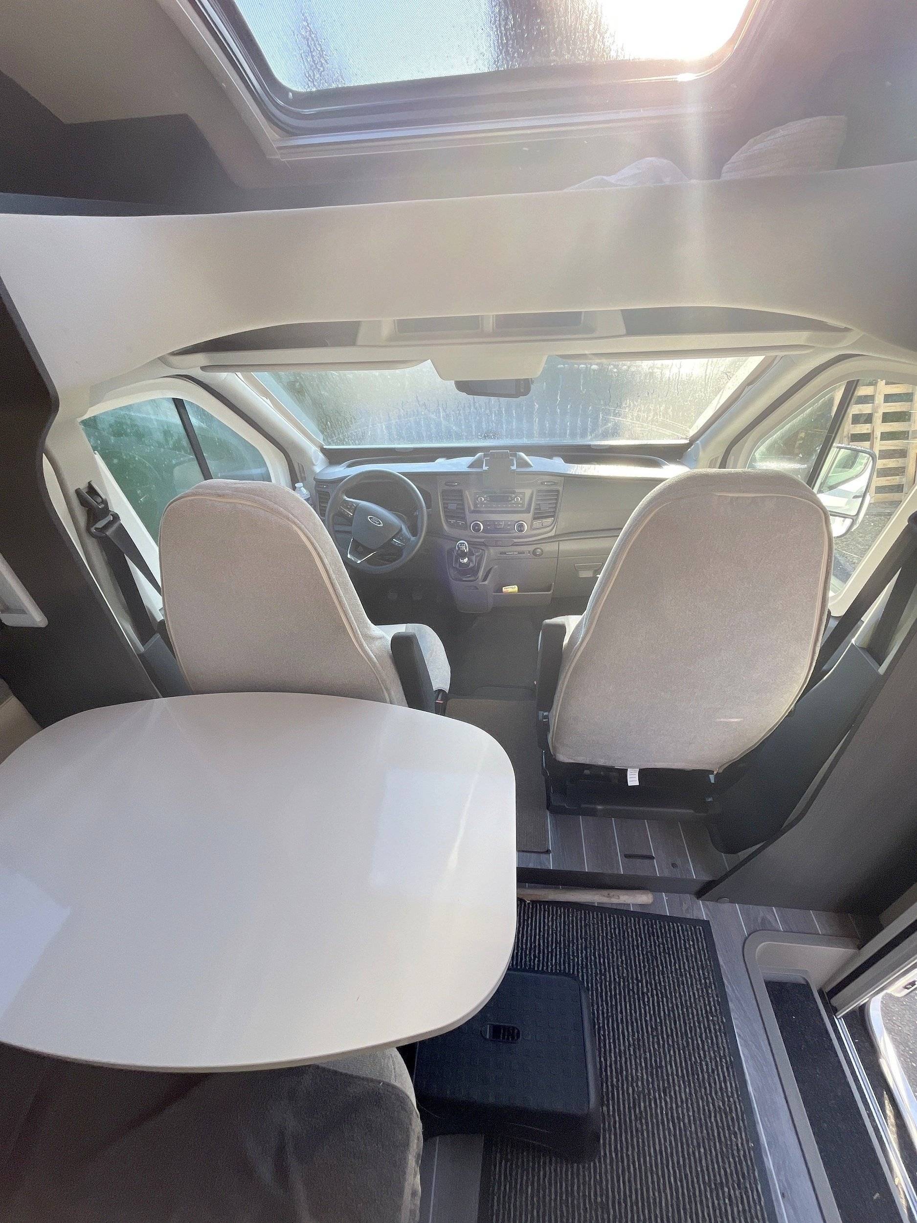 Ford Transit 2,0 l 170 ch