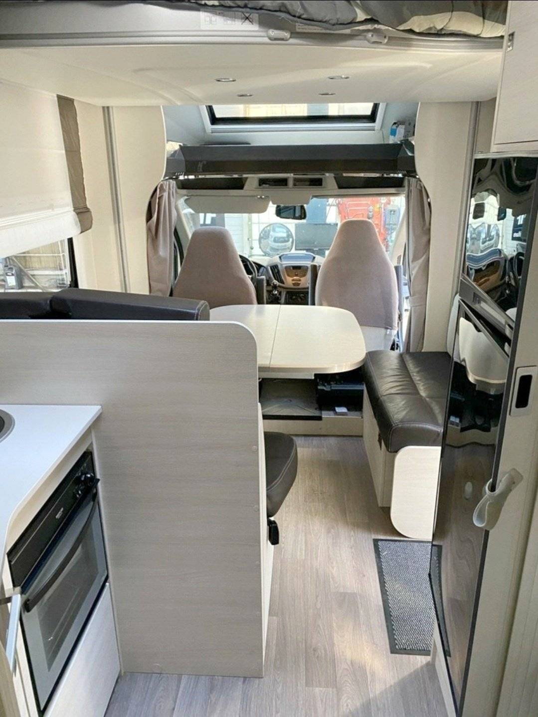 Challenger Transit 2,0 l 170 ch