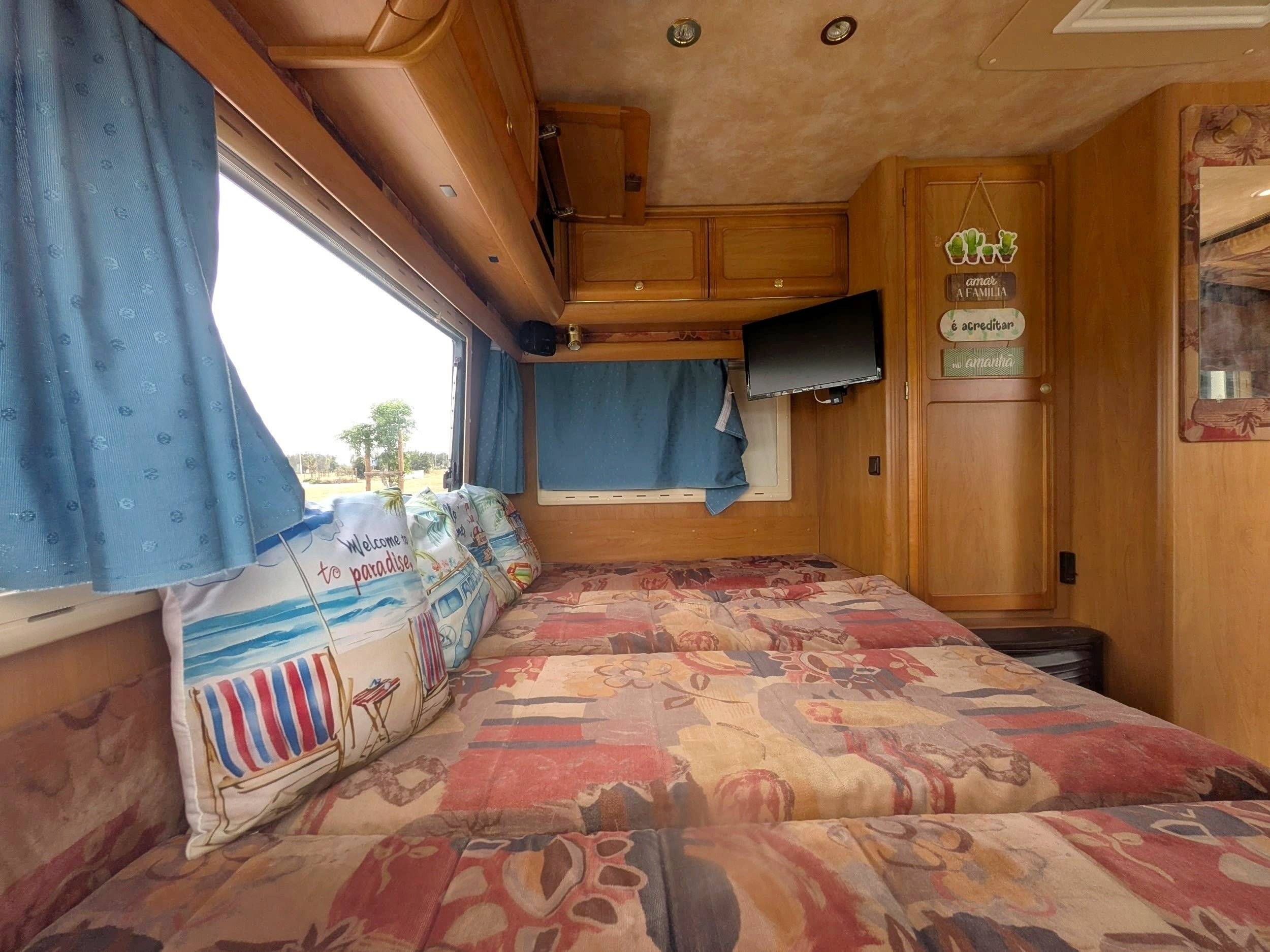 Rapido Renault trafic  
