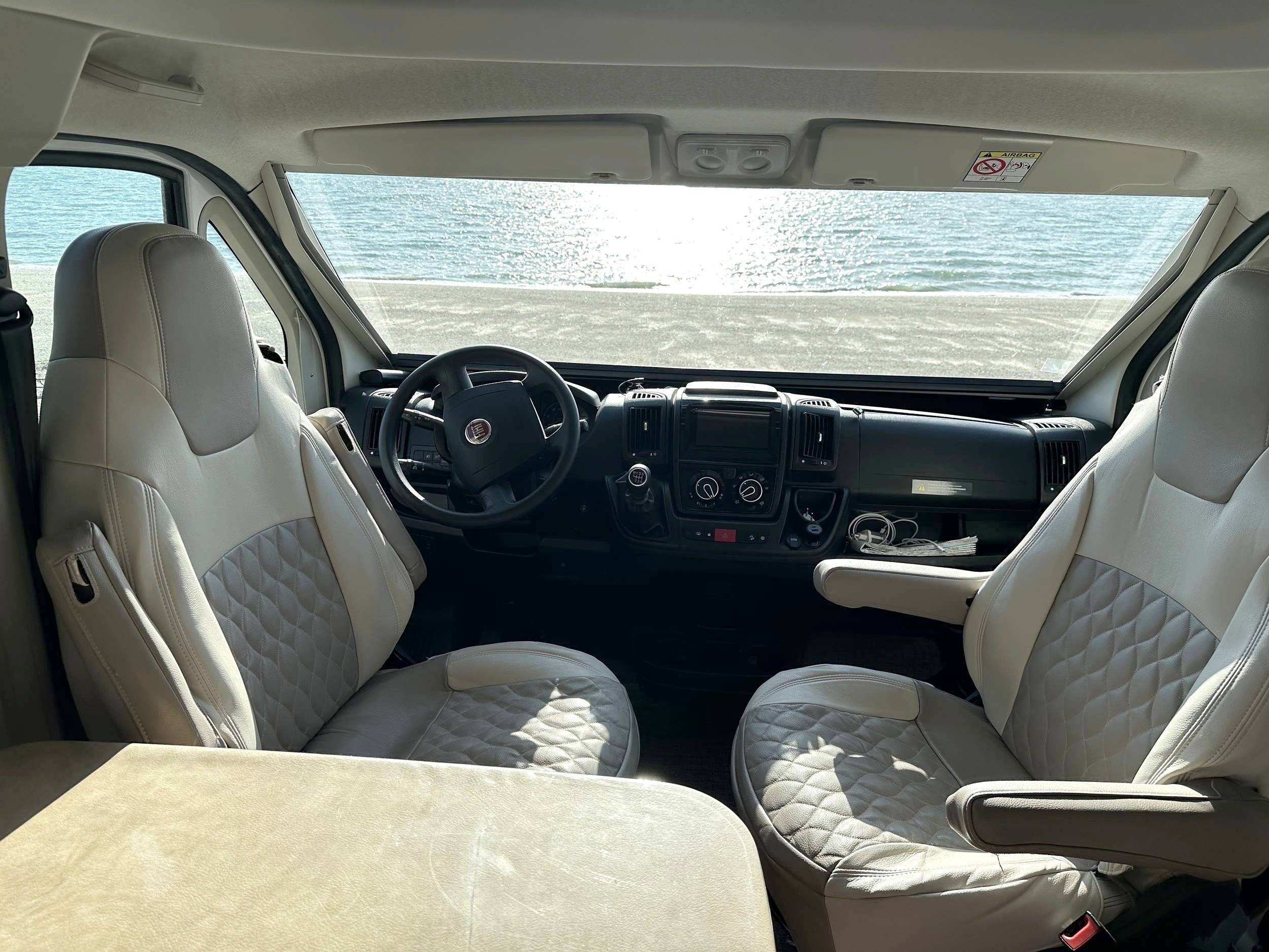 Pilote PILOTE Essentiel P706 C