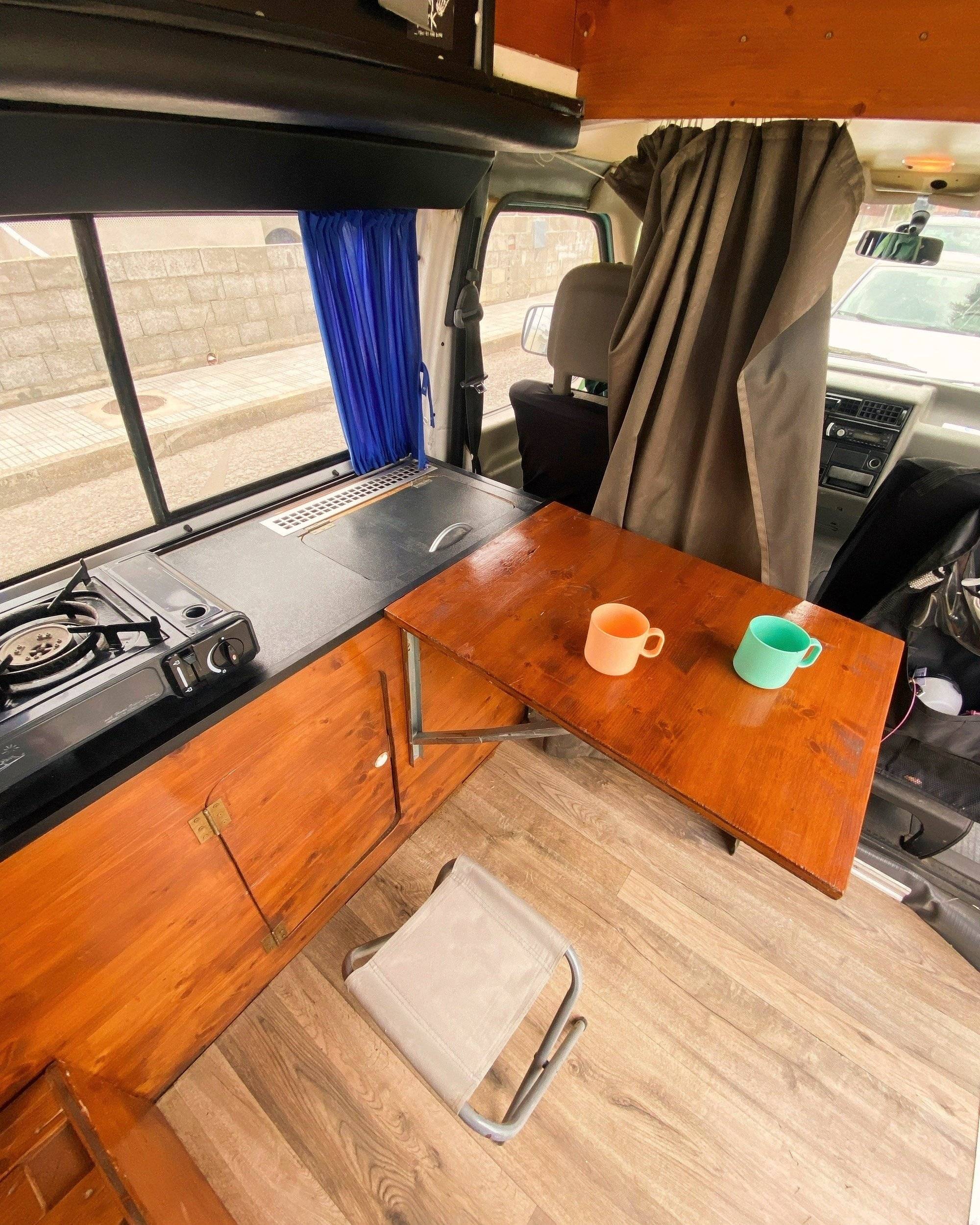 Essecke Volkswagen T4 transporter - Yescapa