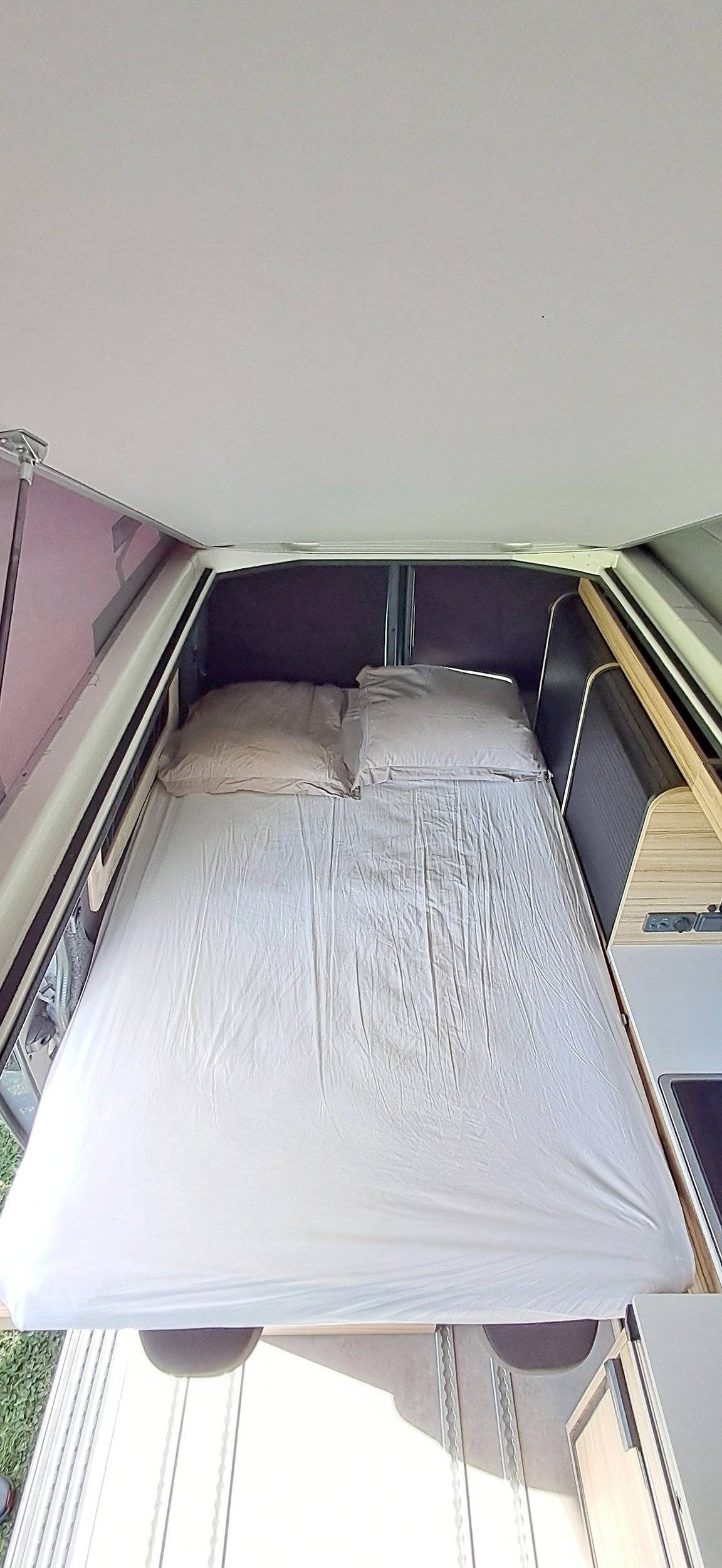 Plazas en cama Volkswagen - Yescapa