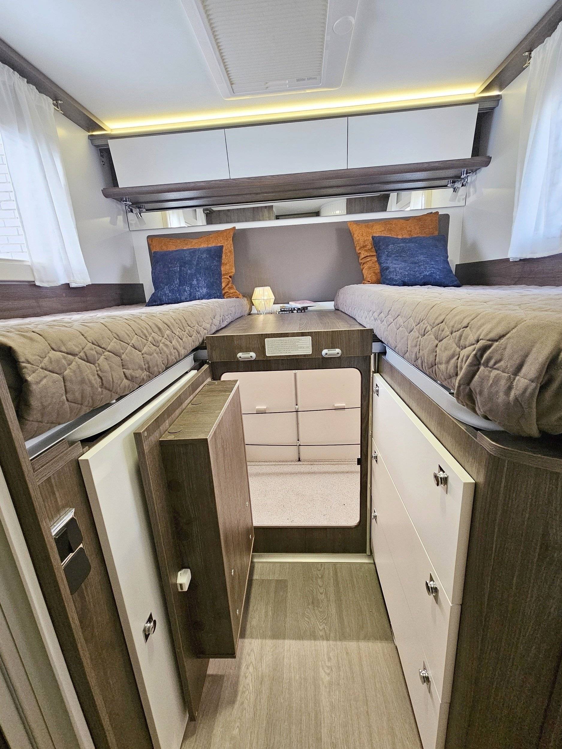 Benimar cocoon 463 Transit 2,0 l 170 ch