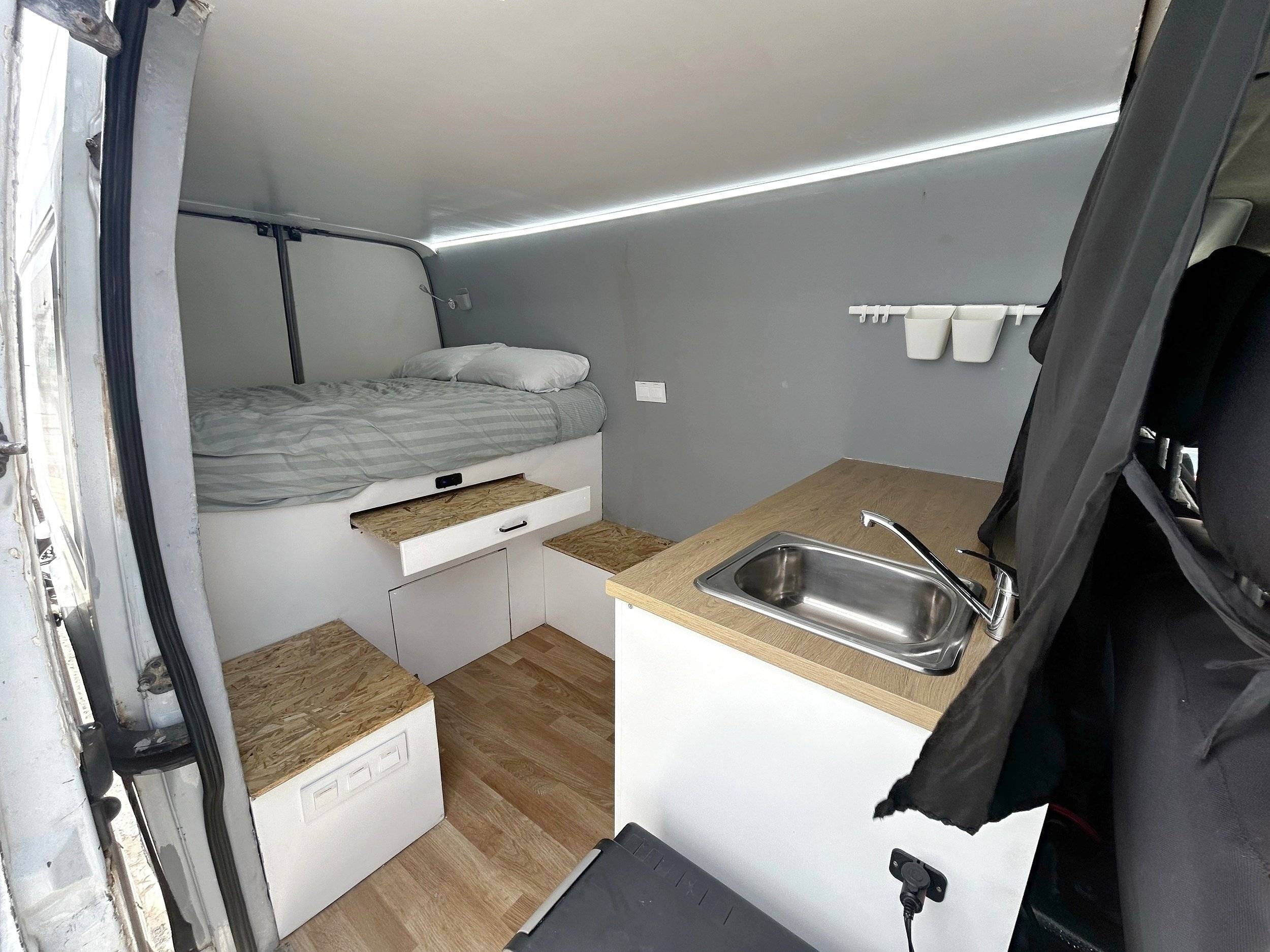 Eethoek Opel Movano - Yescapa