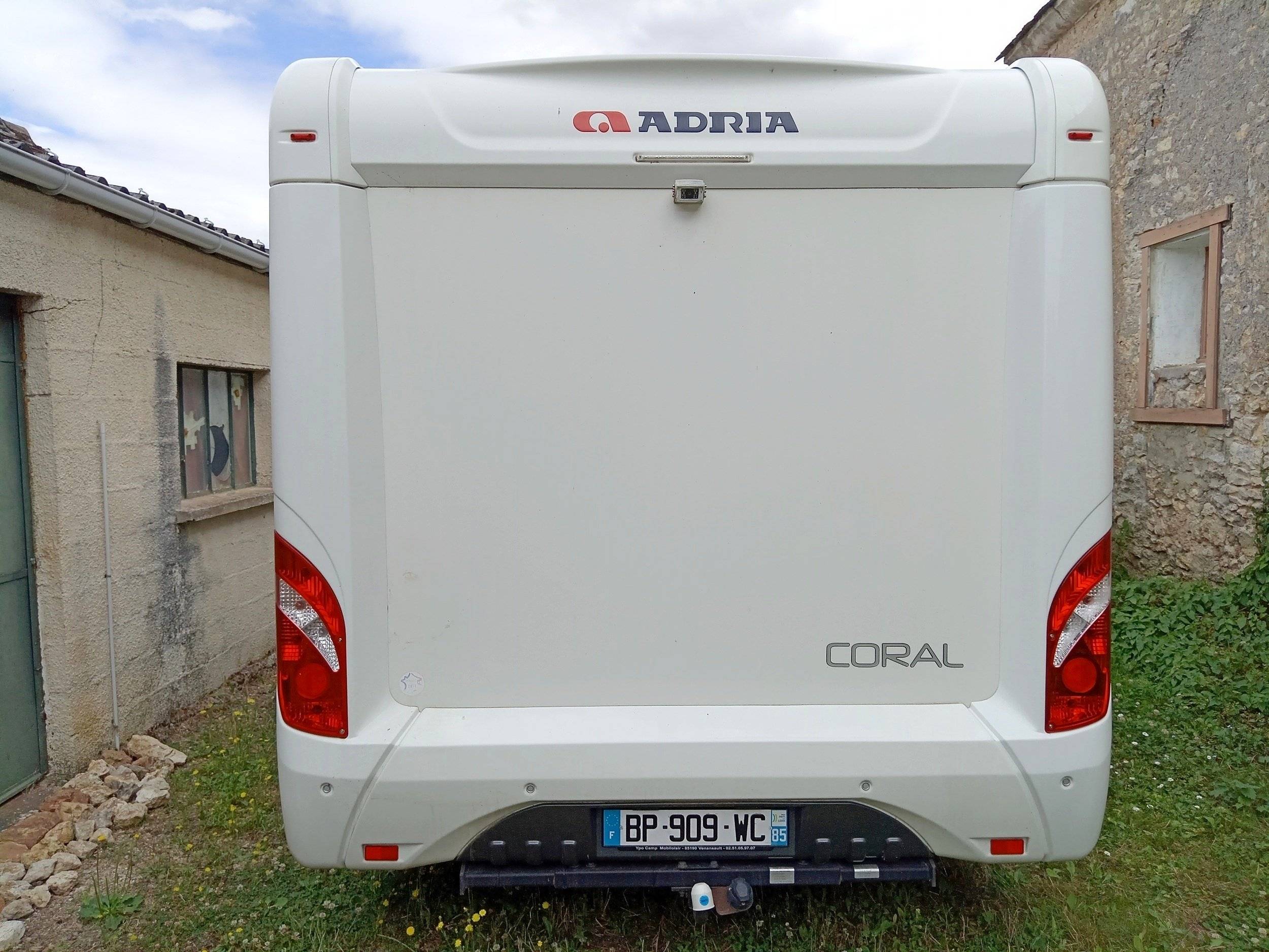 Adria Coral 680 SP