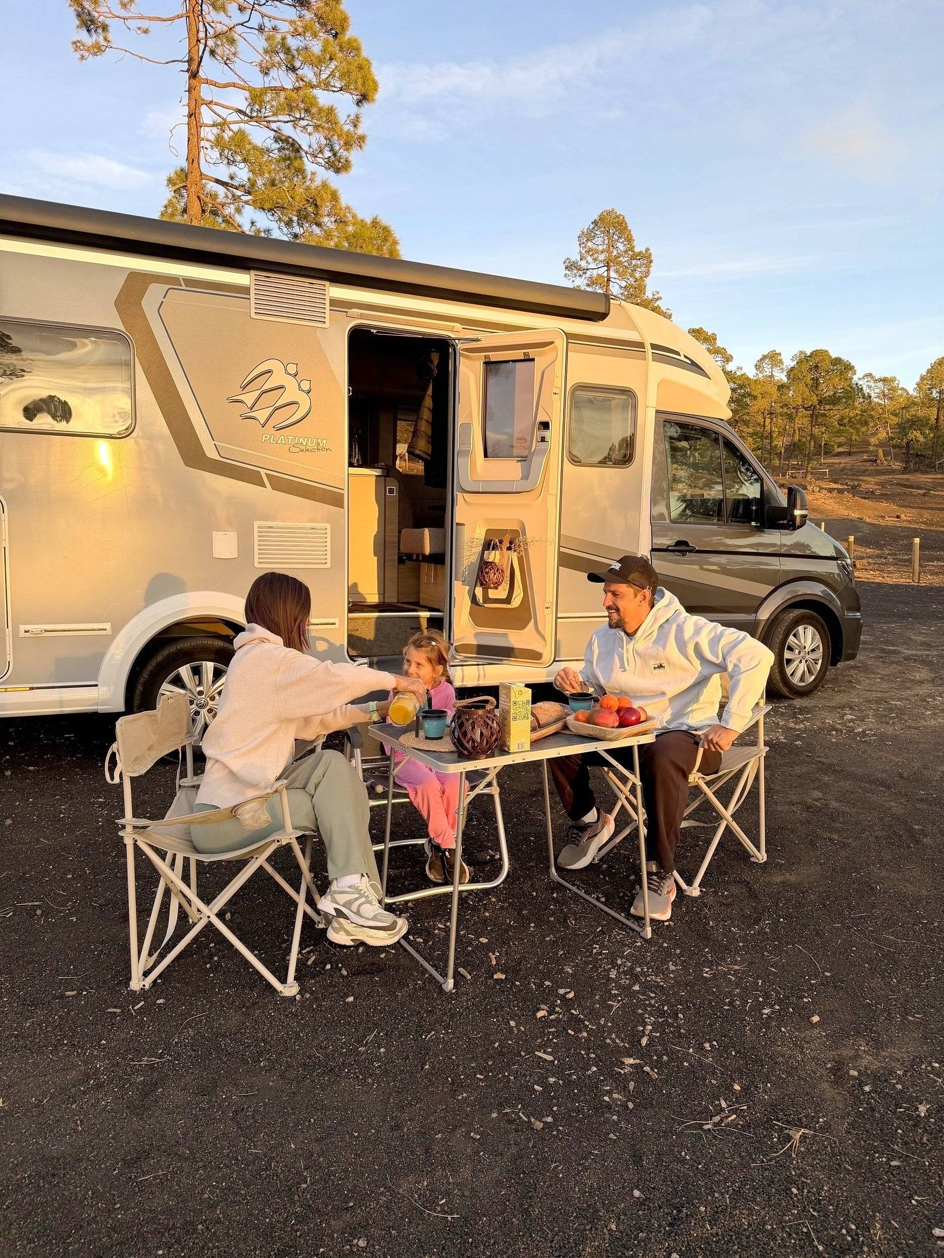 Knaus VAN TI PLUS PLATINUM 700 LF