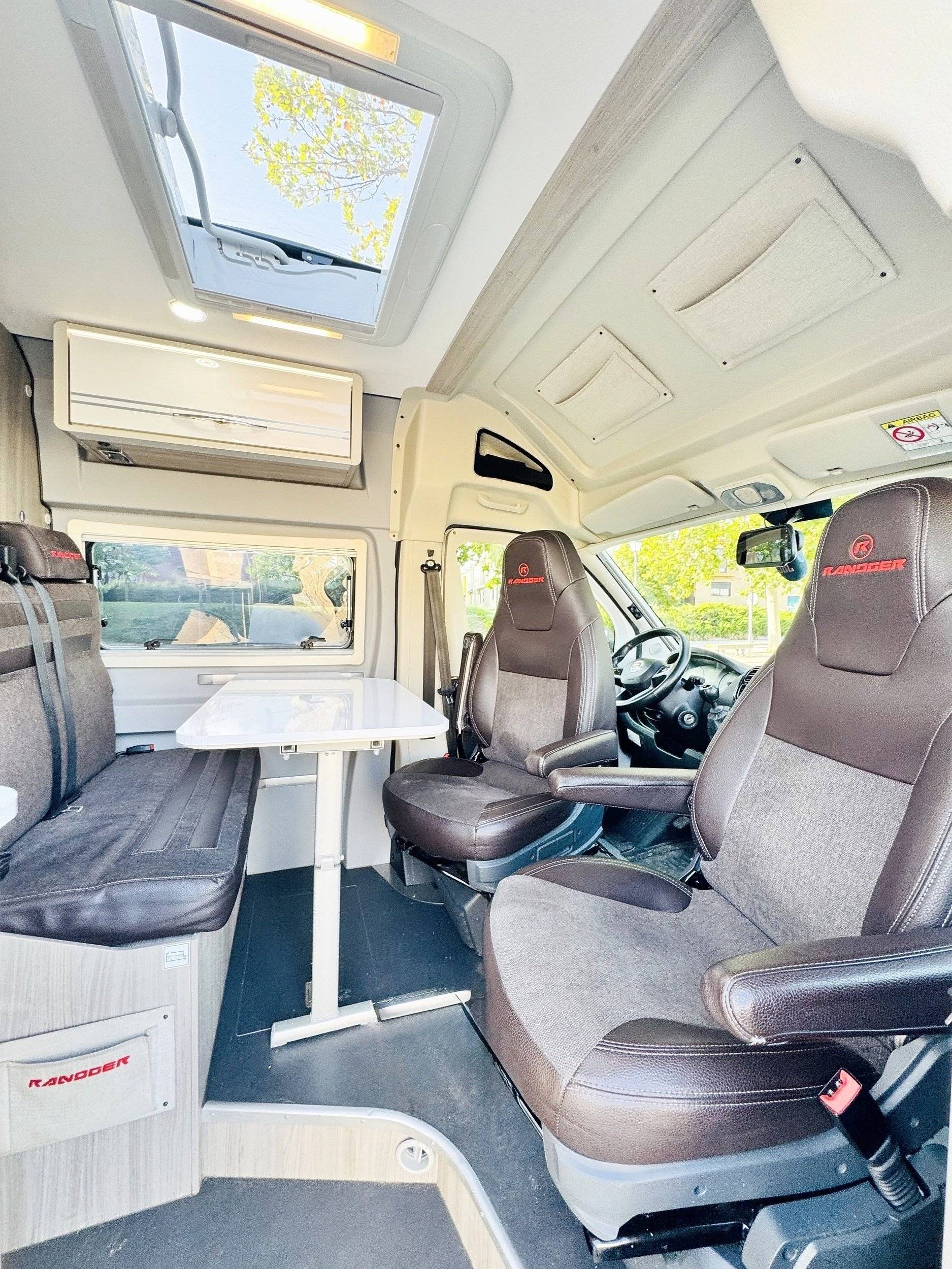 Eethoek Fiat Ducato 2,3 l Multijet 130 ch. - Yescapa
