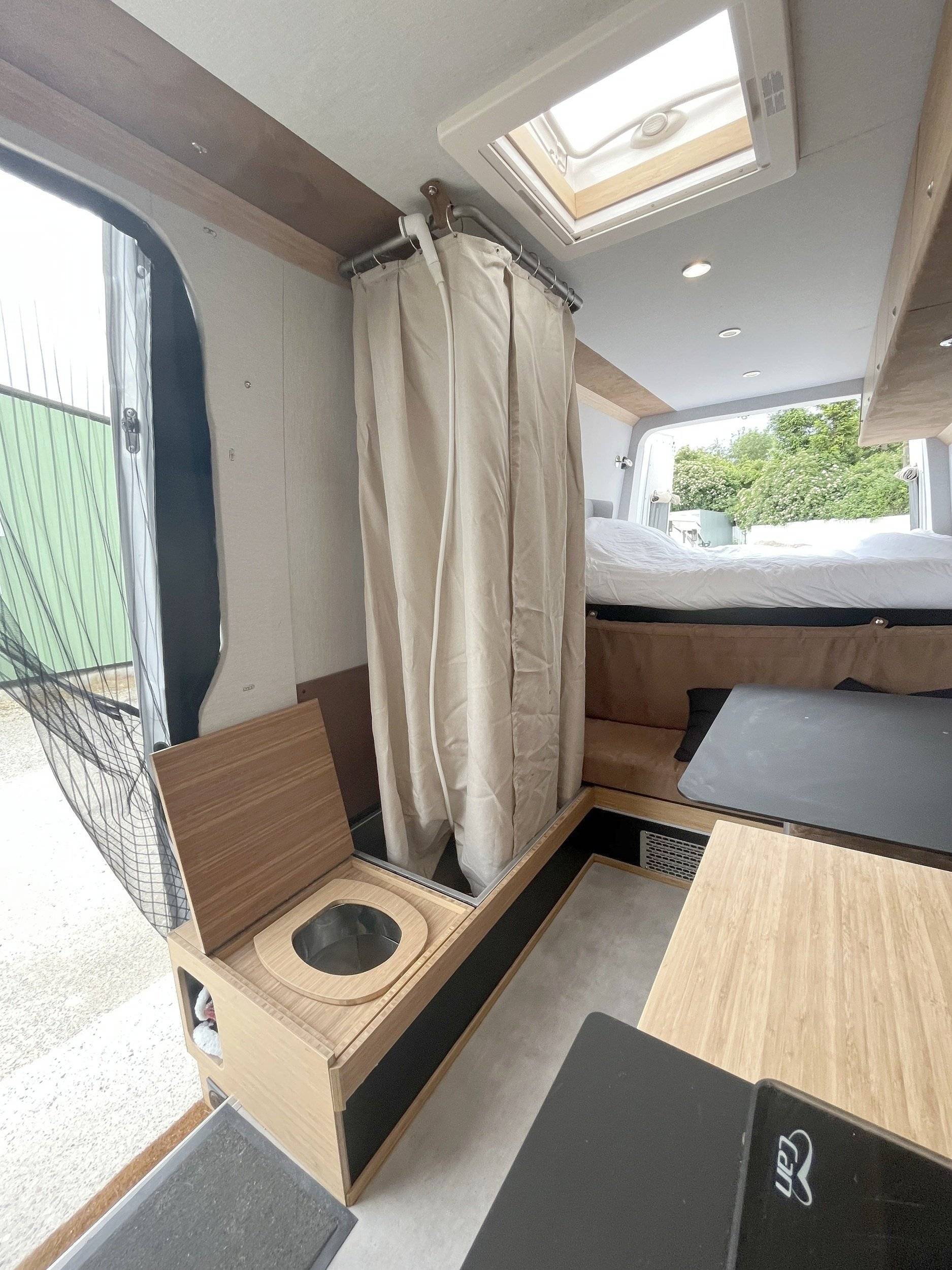 Ariane Mercedes Sprinter