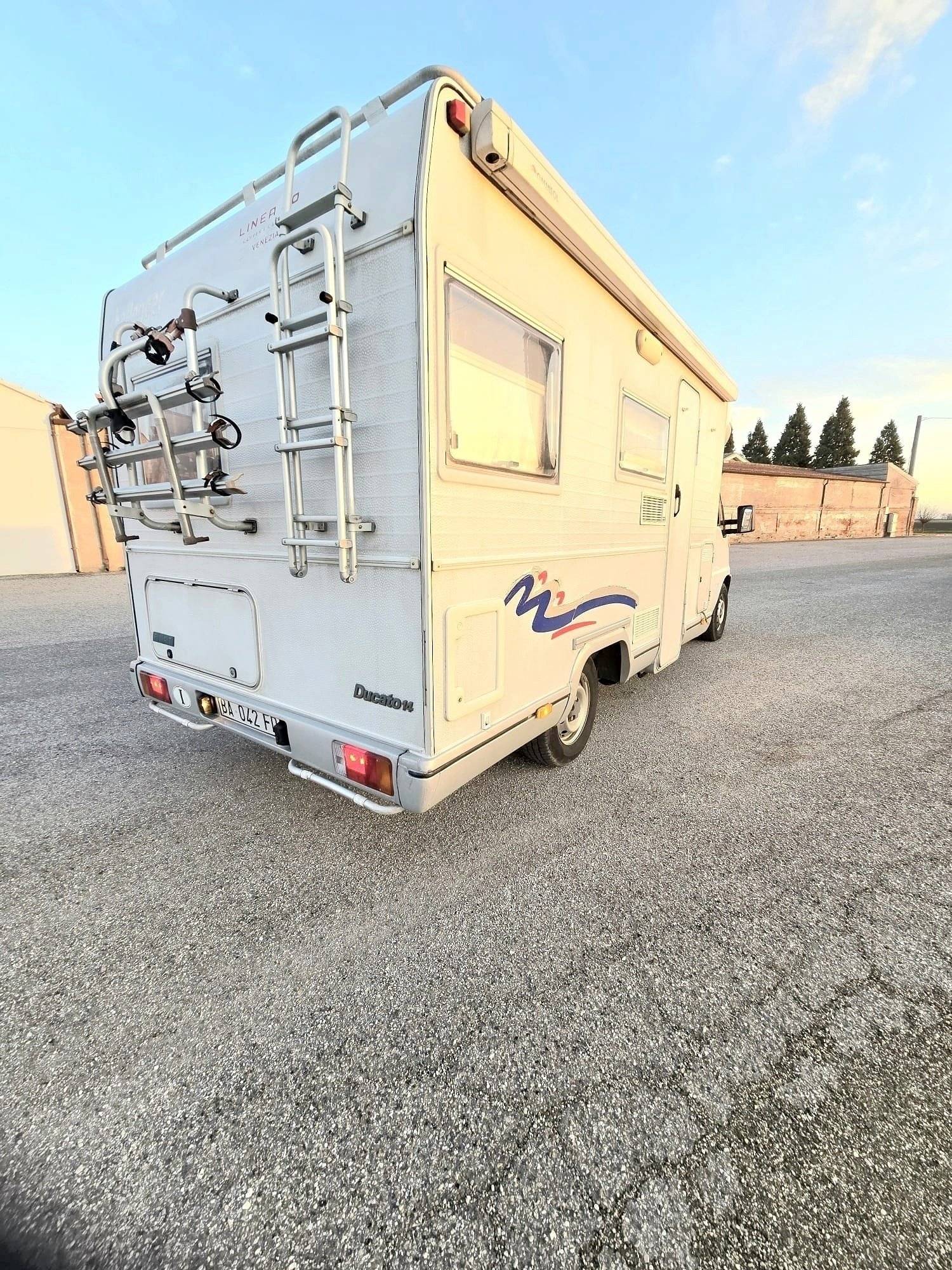 Challenger 2,0 l 115 ch