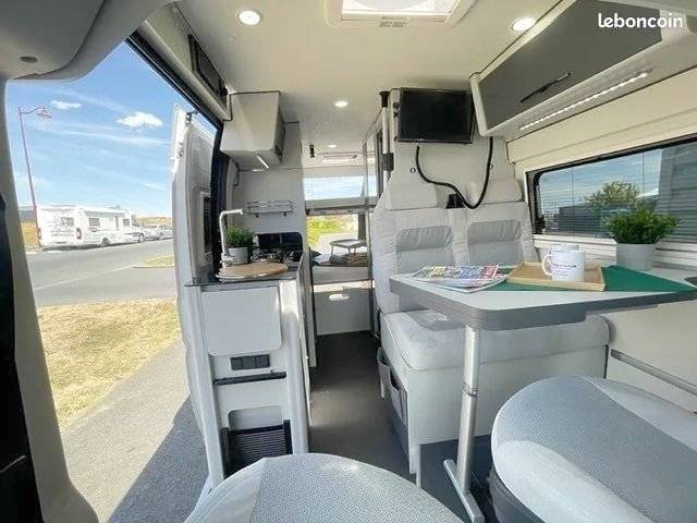 Font Vendôme Font vendôme Leader Van Duo