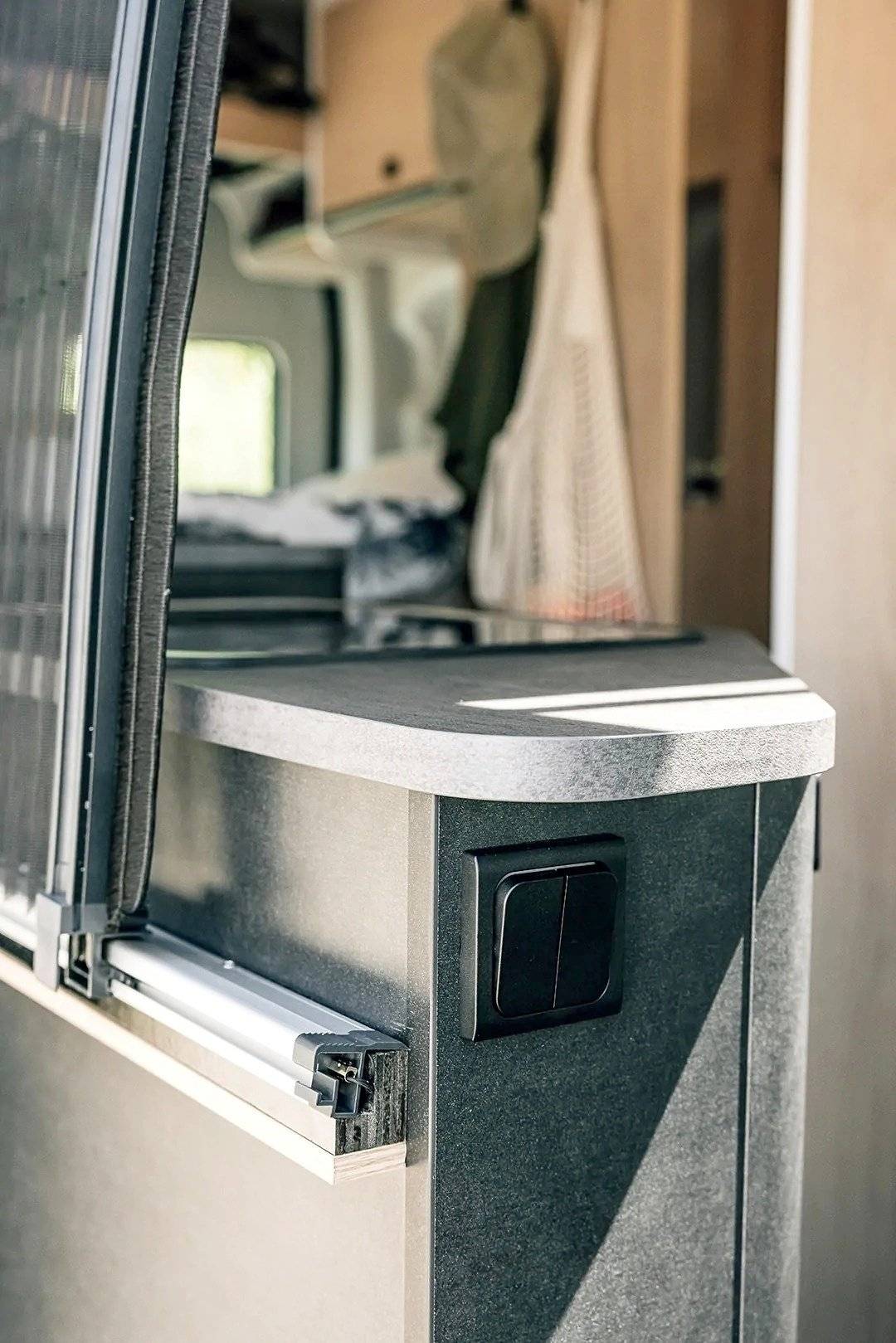 Cuina Ford Cliff 590 4x4 Adventure - Yescapa