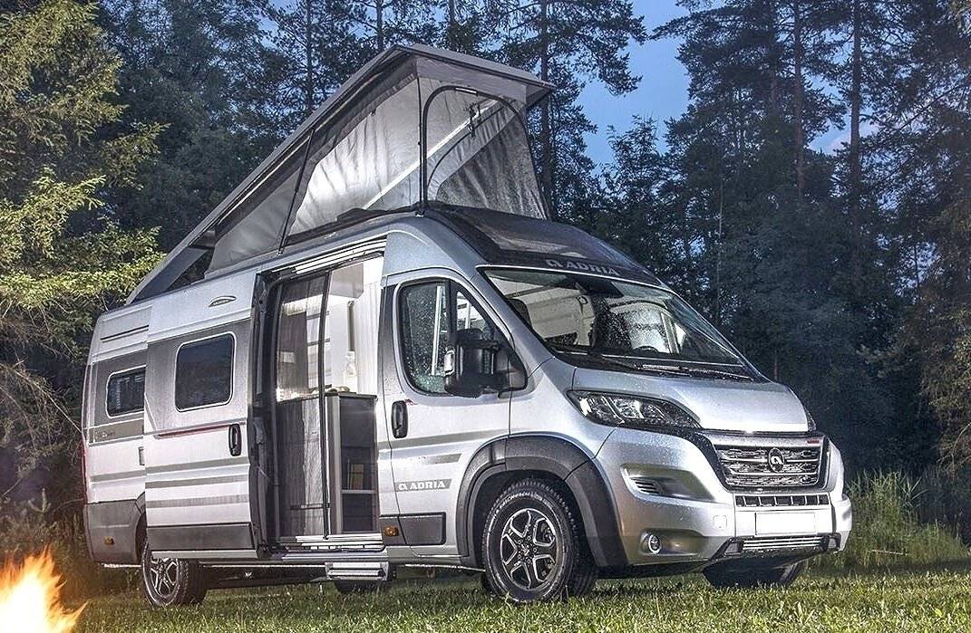 Vista frontale a ¾ Fiat Fiat ducato - Yescapa